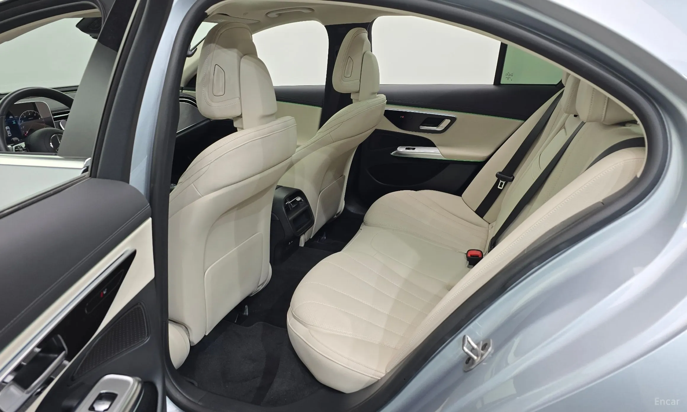 Mercedes Benz E-Class W214 превью 11