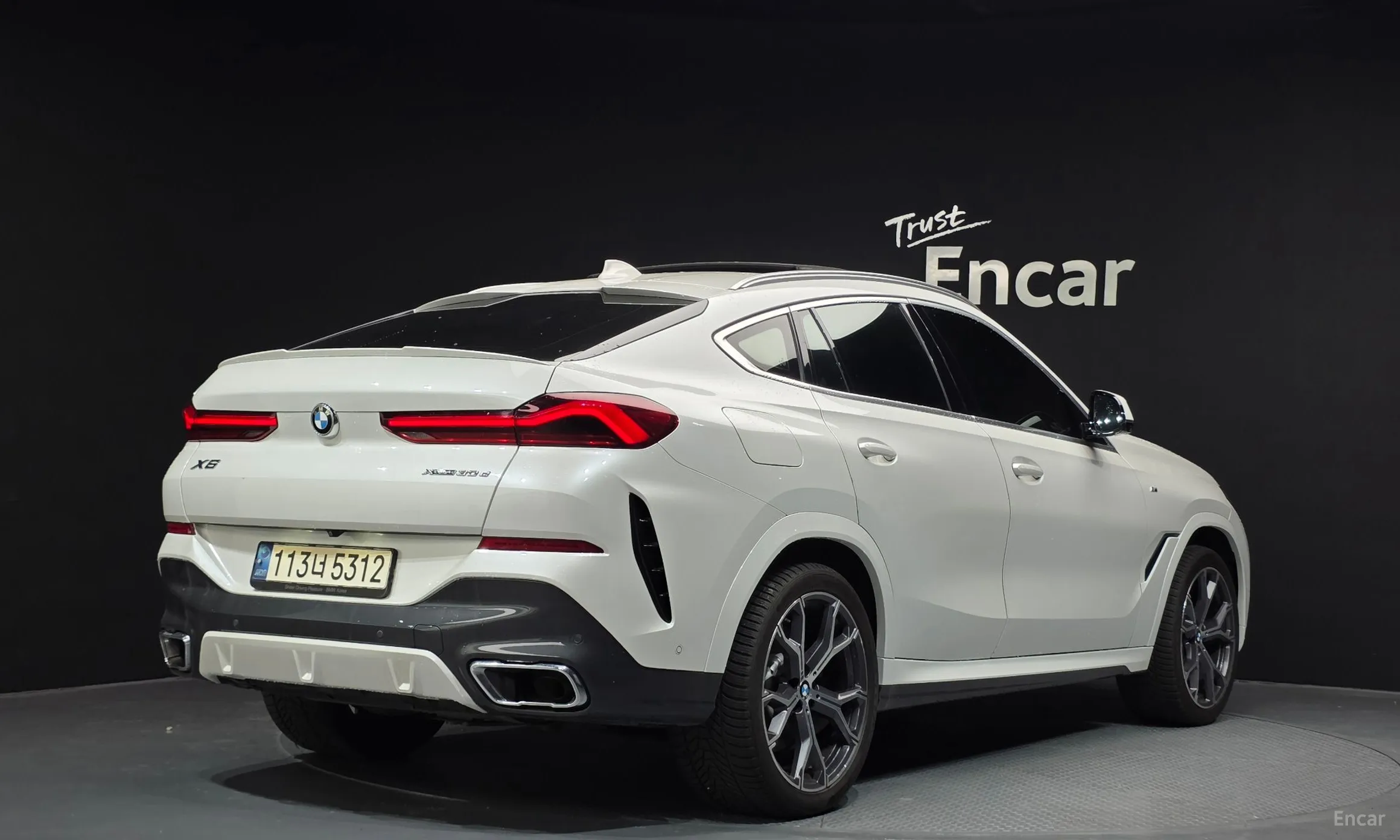 BMW X6 (G06)