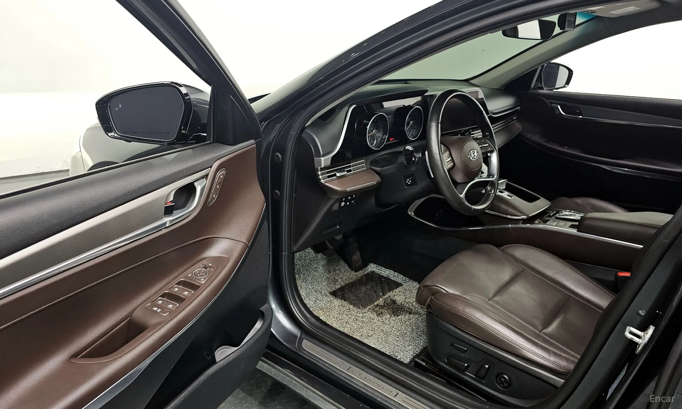 Hyundai Grandeur IG превью 10