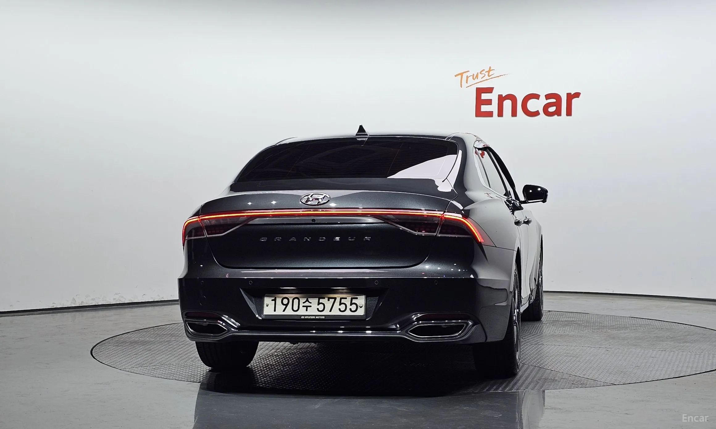 Hyundai Grandeur IG превью 4