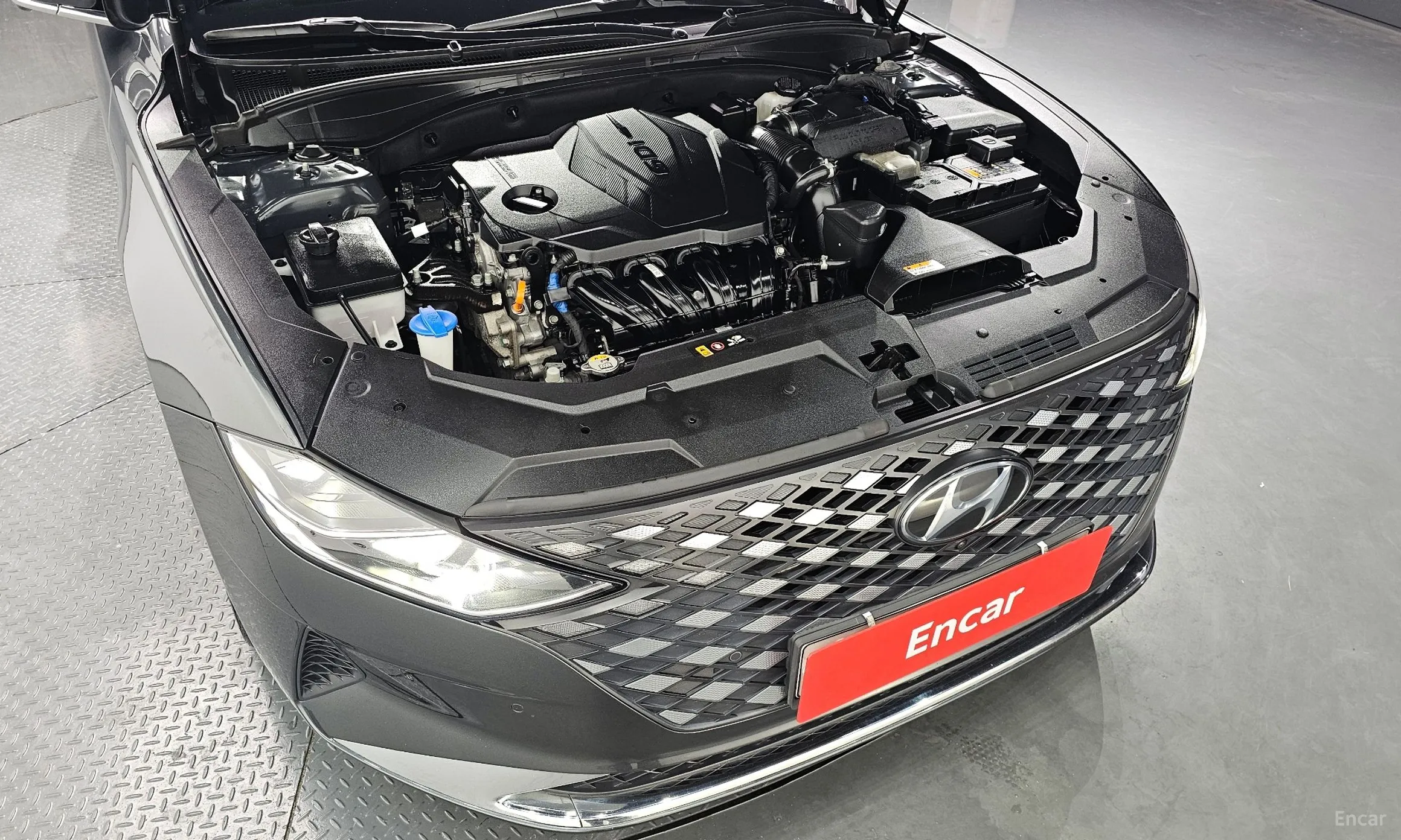 Hyundai Grandeur IG превью 6