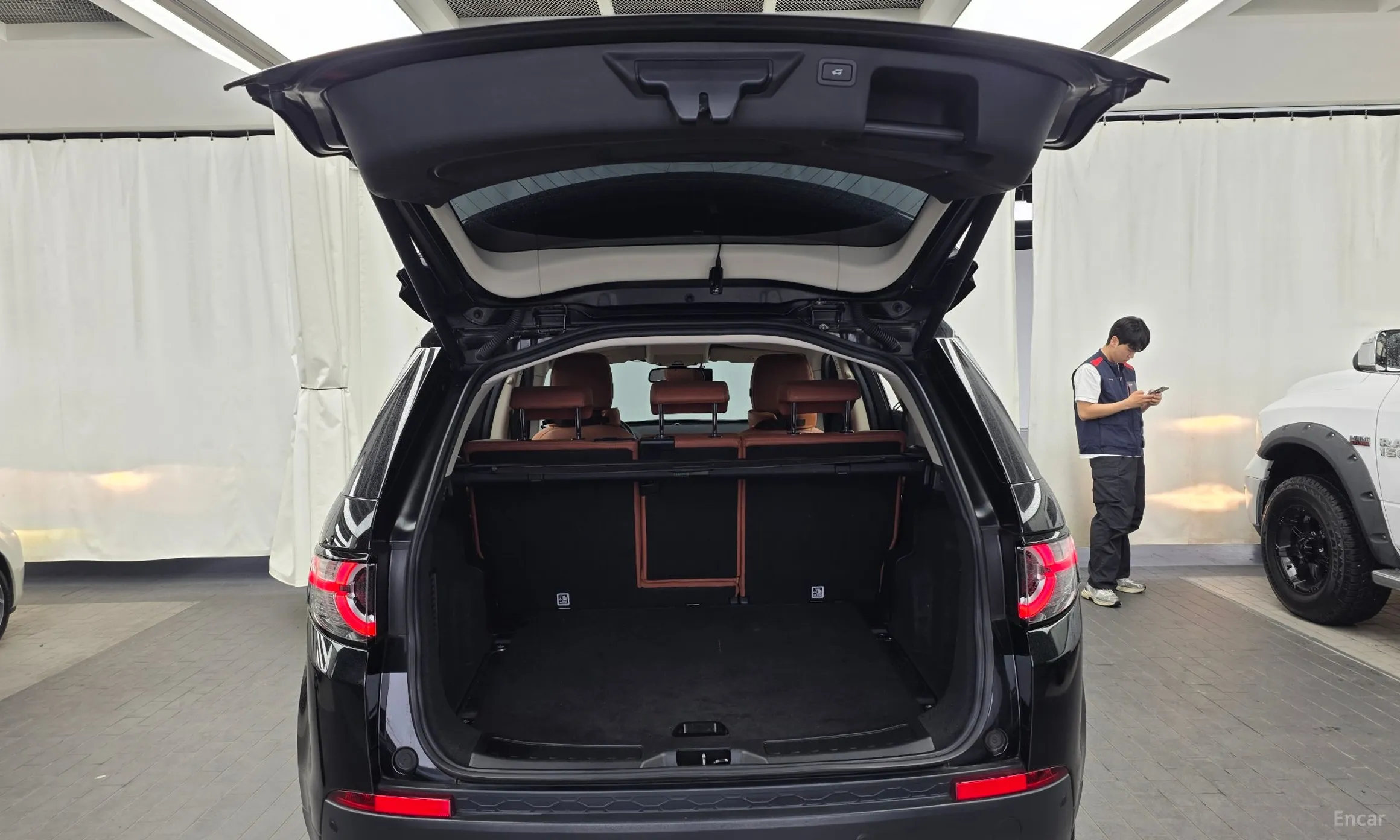 Land Rover Discovery Sports превью 20