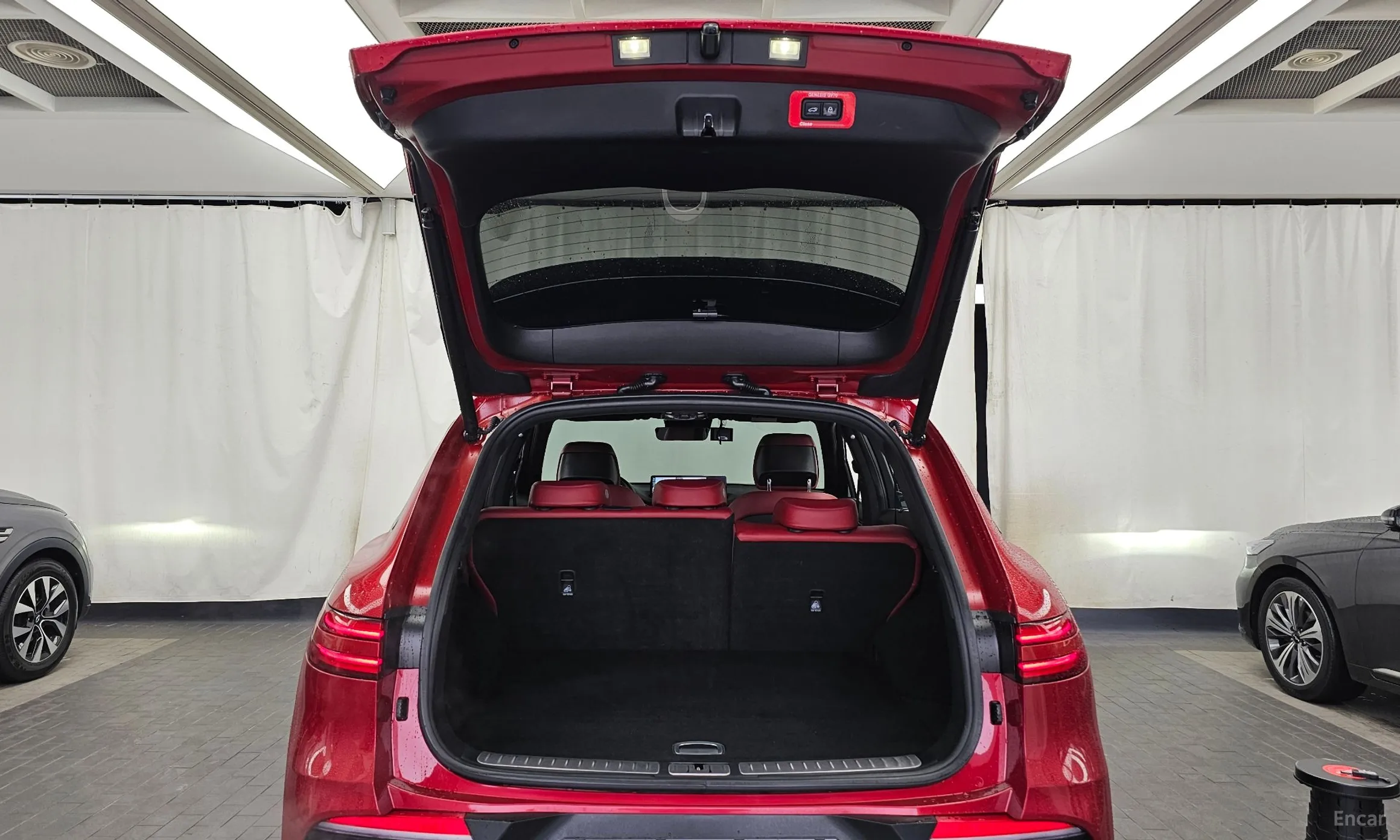 Genesis GV70 превью 20