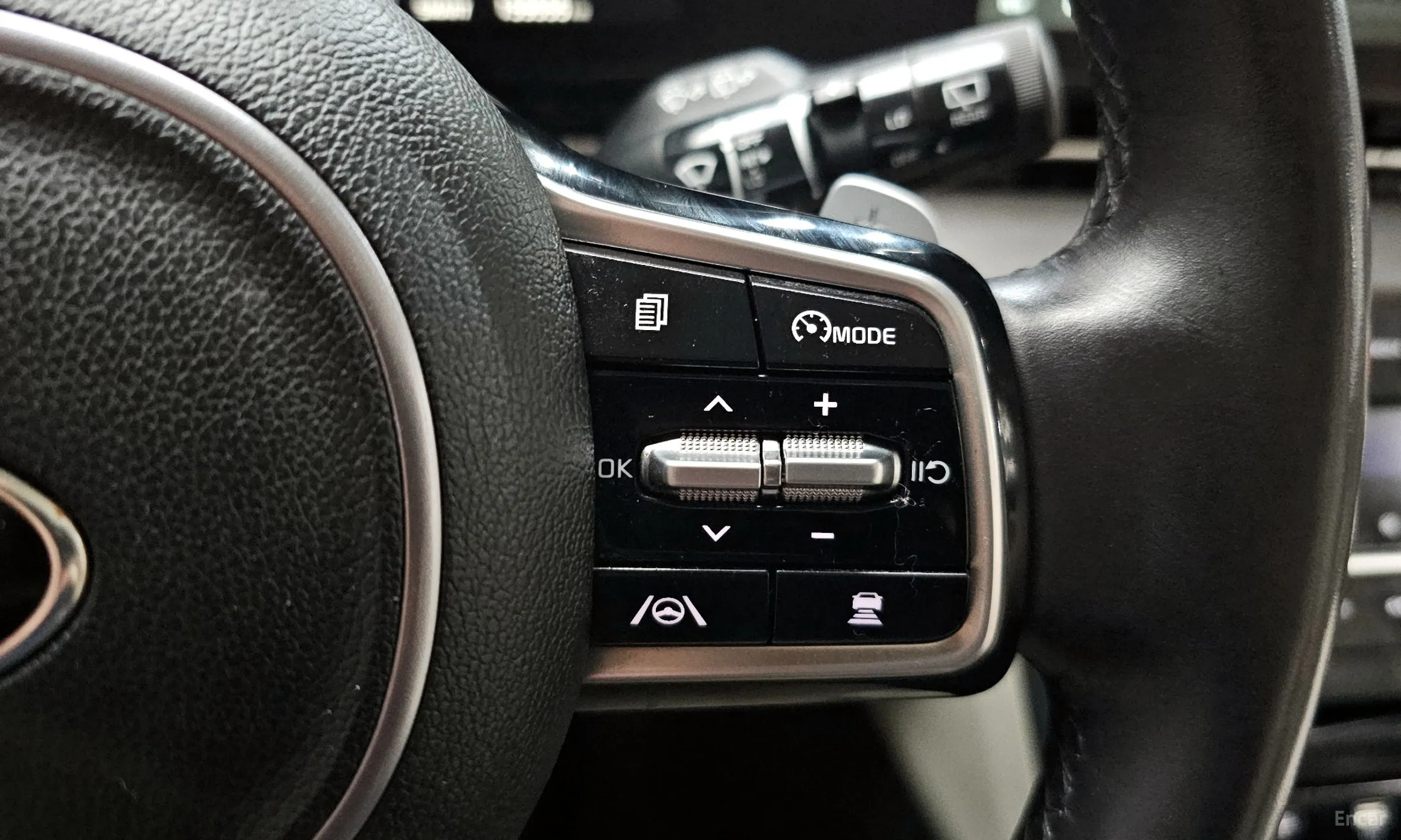 Kia Carnival Gen 4 превью 17