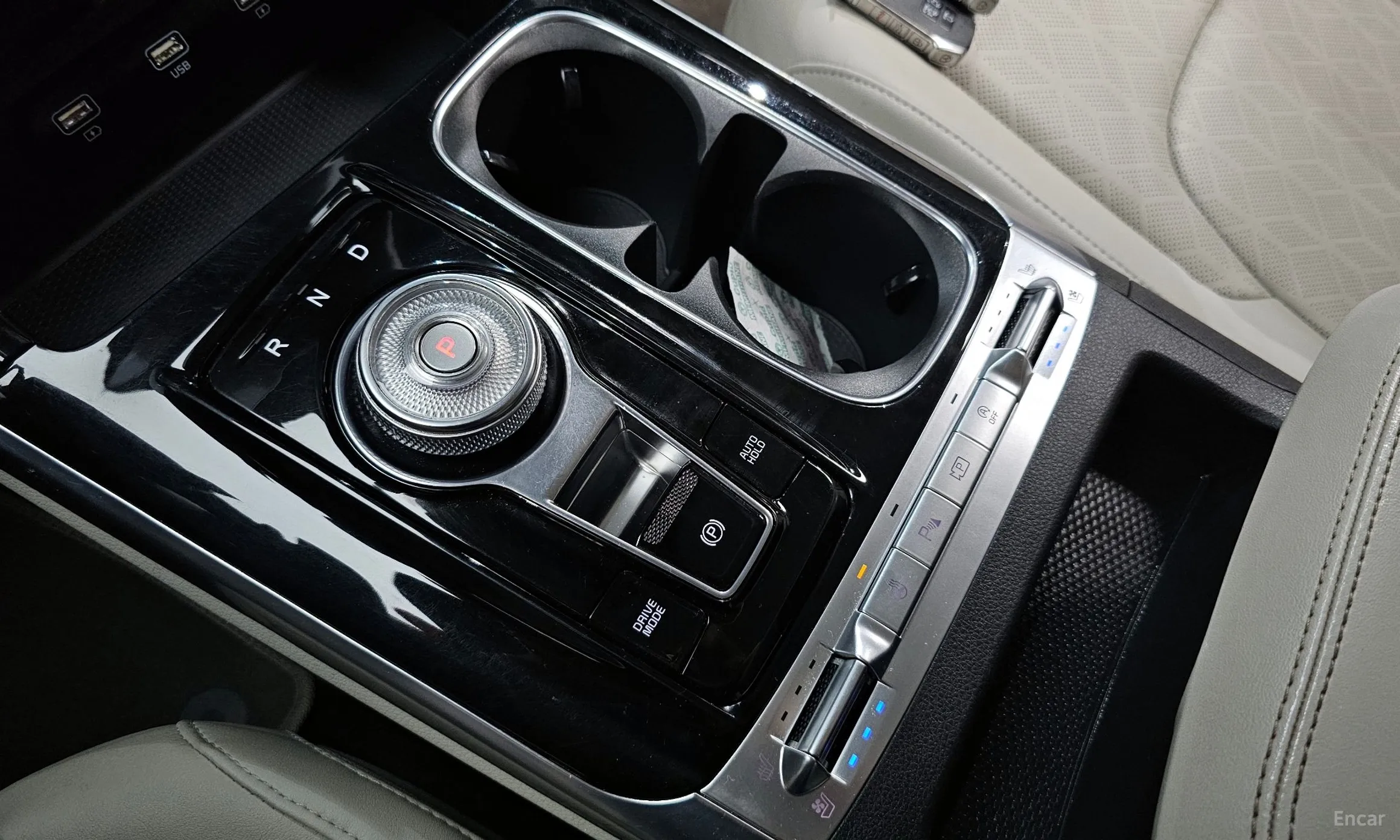 Kia Carnival Gen 4 превью 9