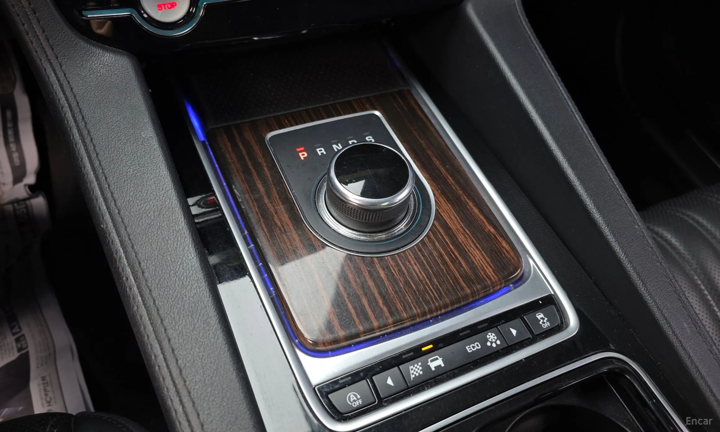 Jaguar F-PACE превью 9