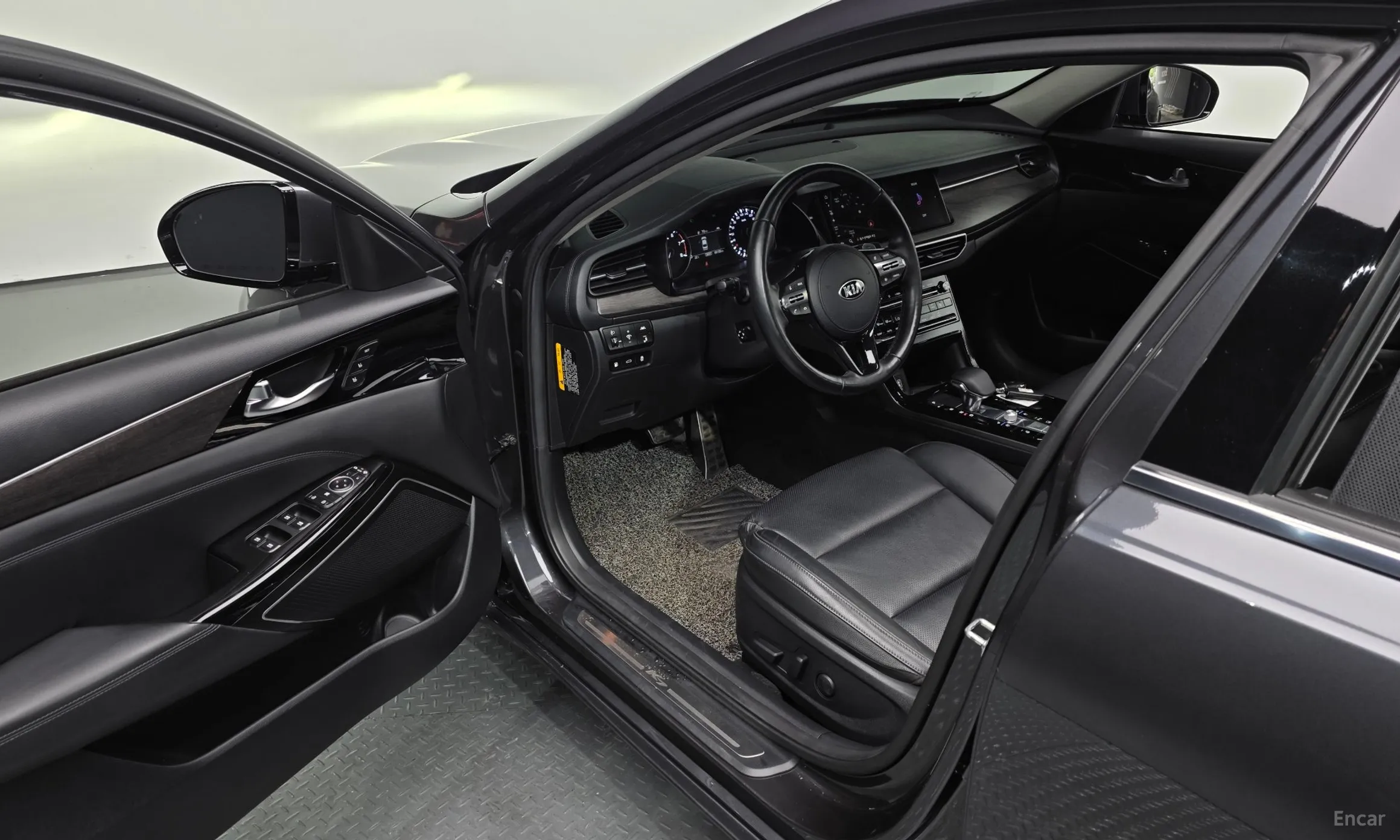 Kia K7 Premier превью 11