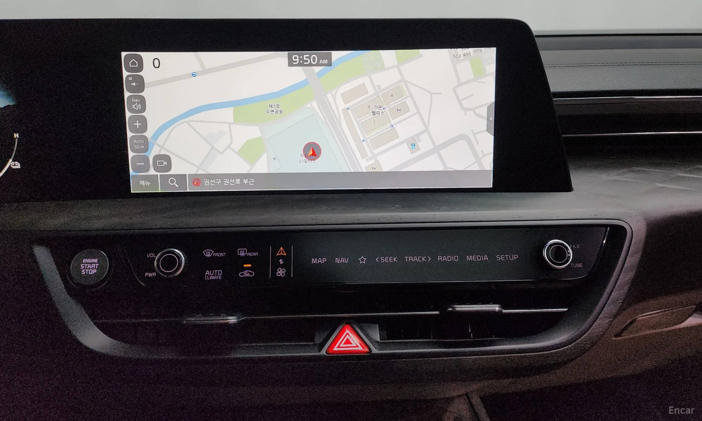 Kia K8 Hybrid превью 13