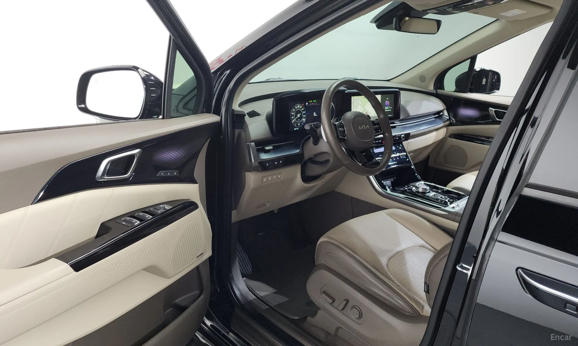 Kia Carnival Gen 4 превью 10