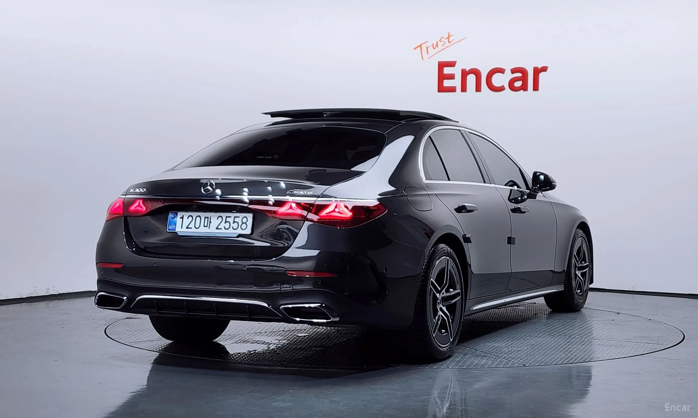 Mercedes Benz E-Class W214 превью 2