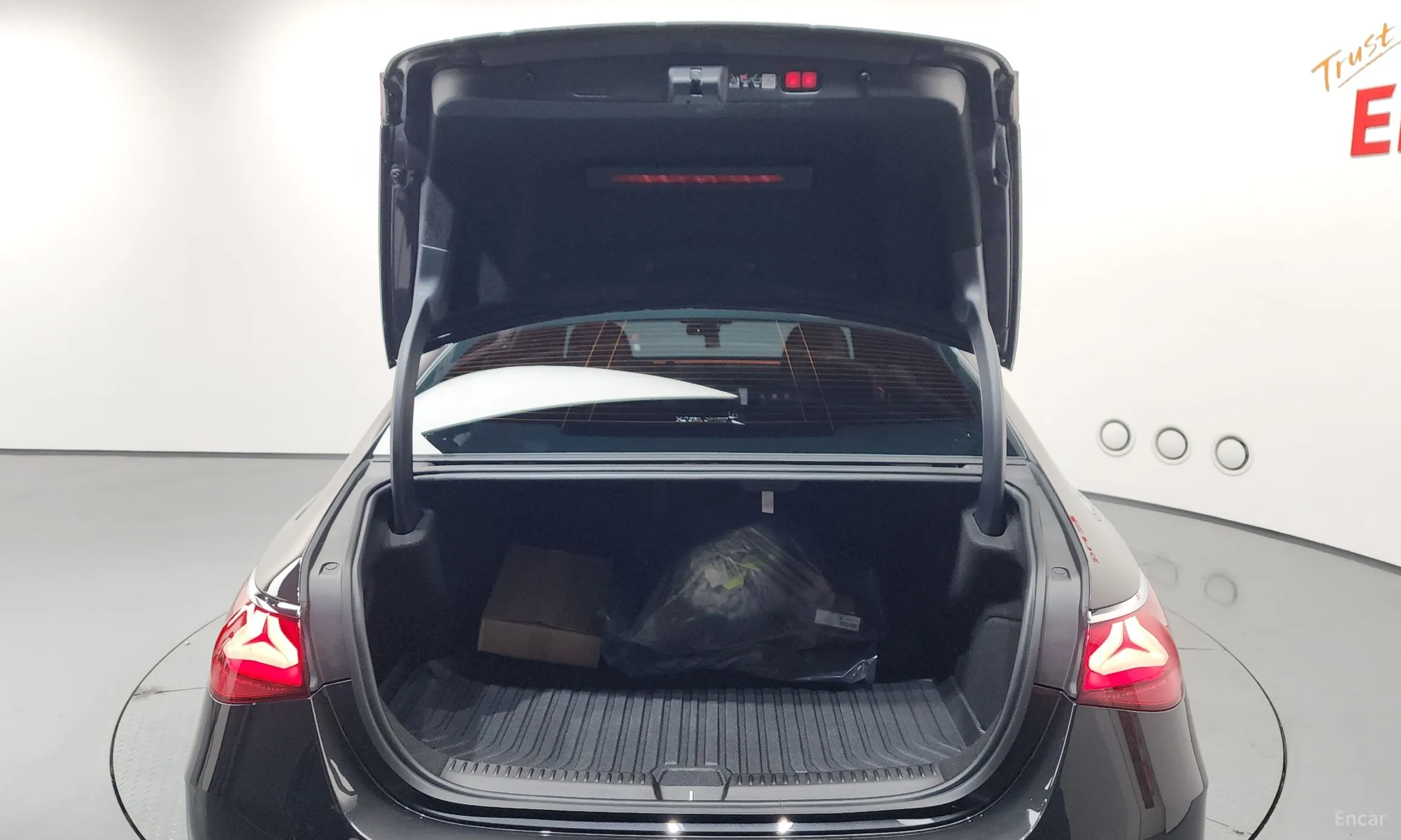Mercedes Benz E-Class W214 превью 19