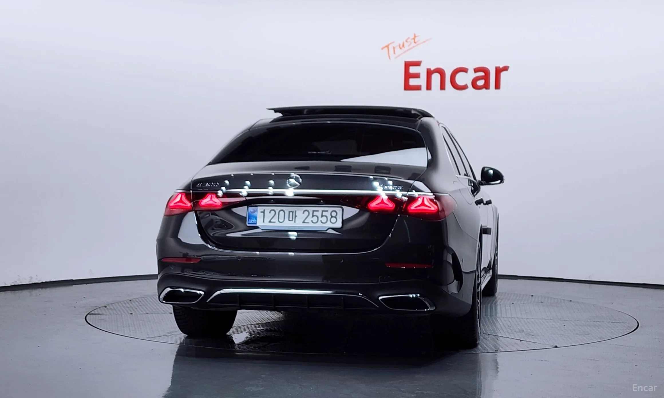 Mercedes Benz E-Class W214 превью 4