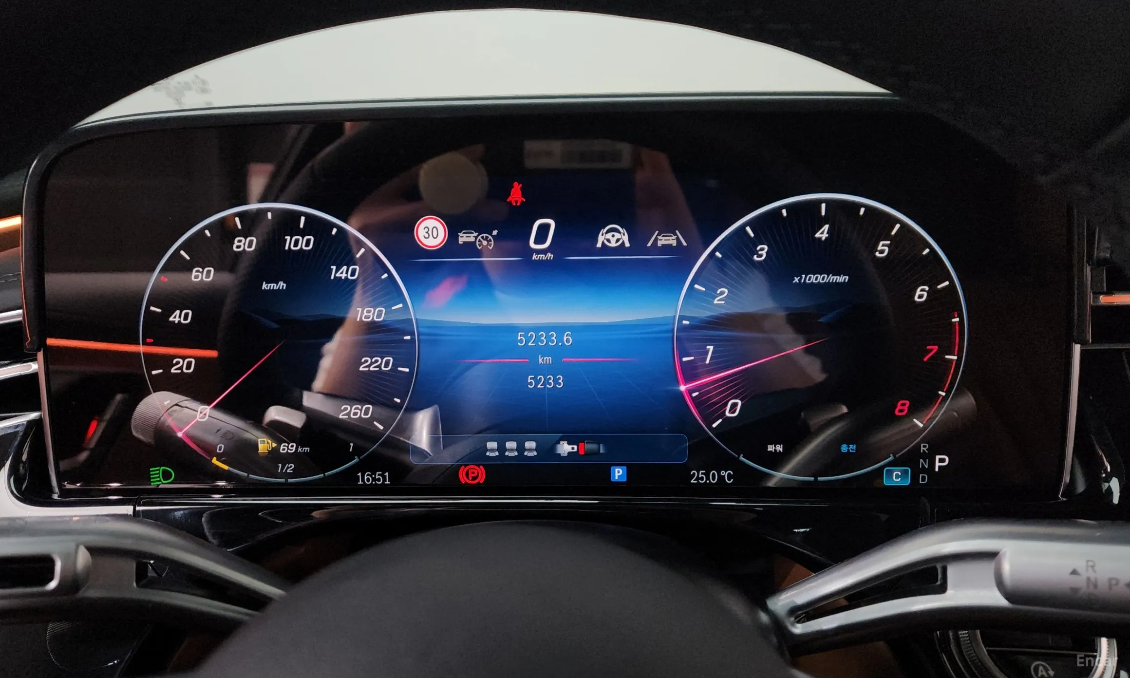 Mercedes Benz E-Class W214 превью 8