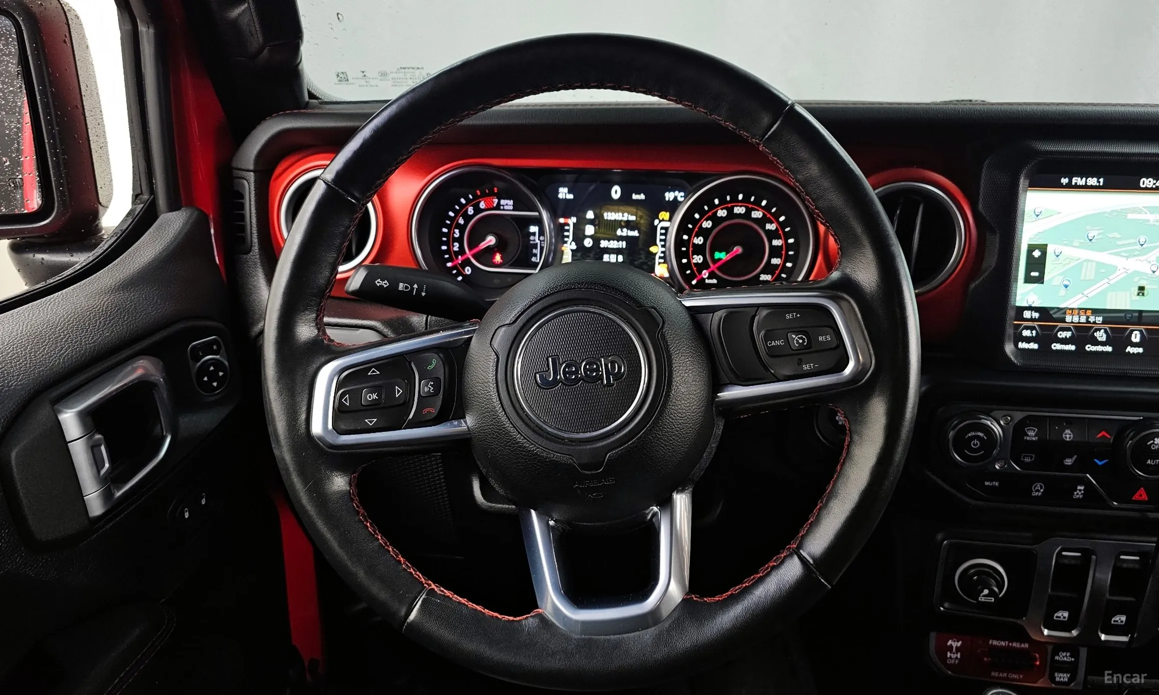 Jeep Wrangler (JL) превью 13