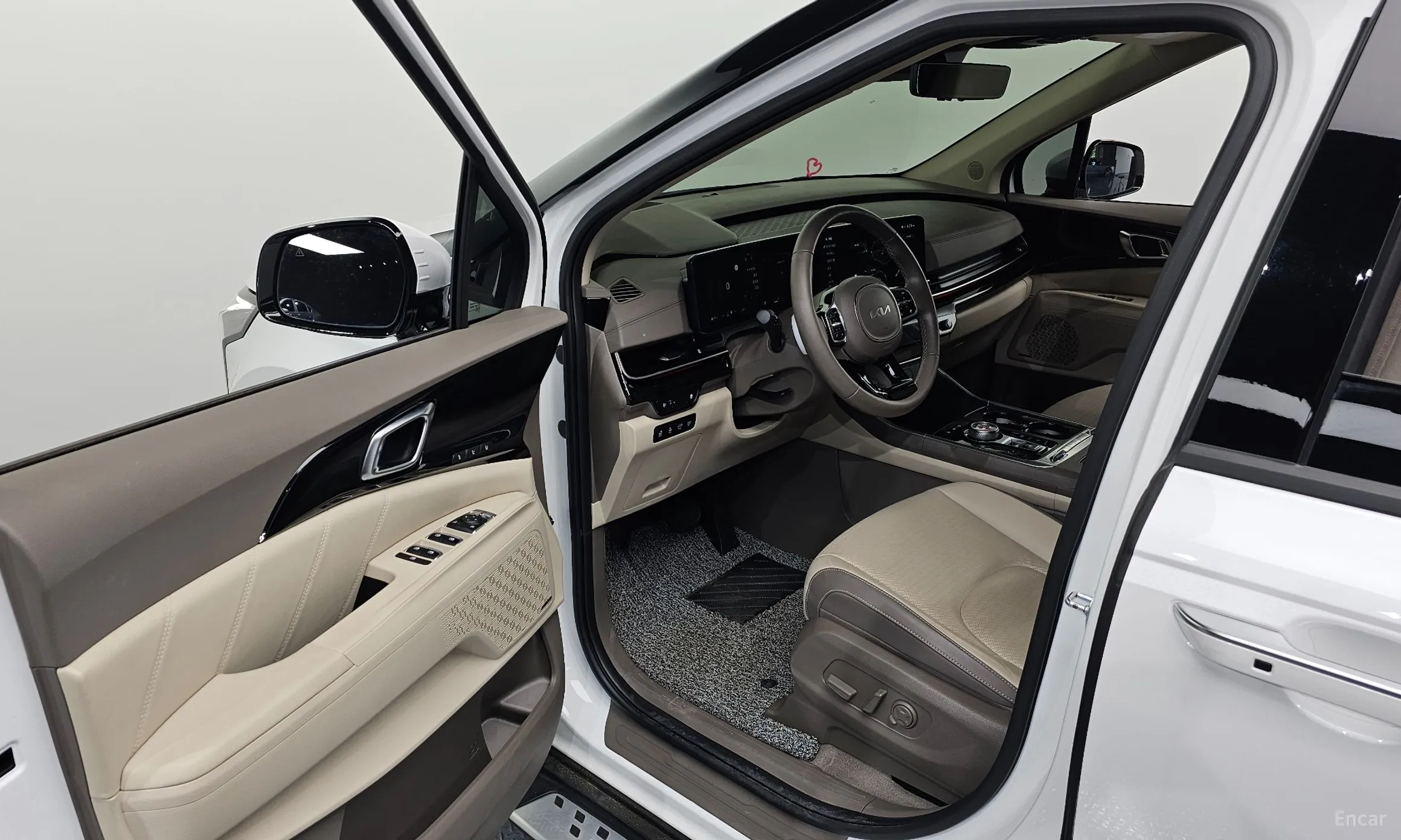 Kia Carnival 4th Generation превью 10