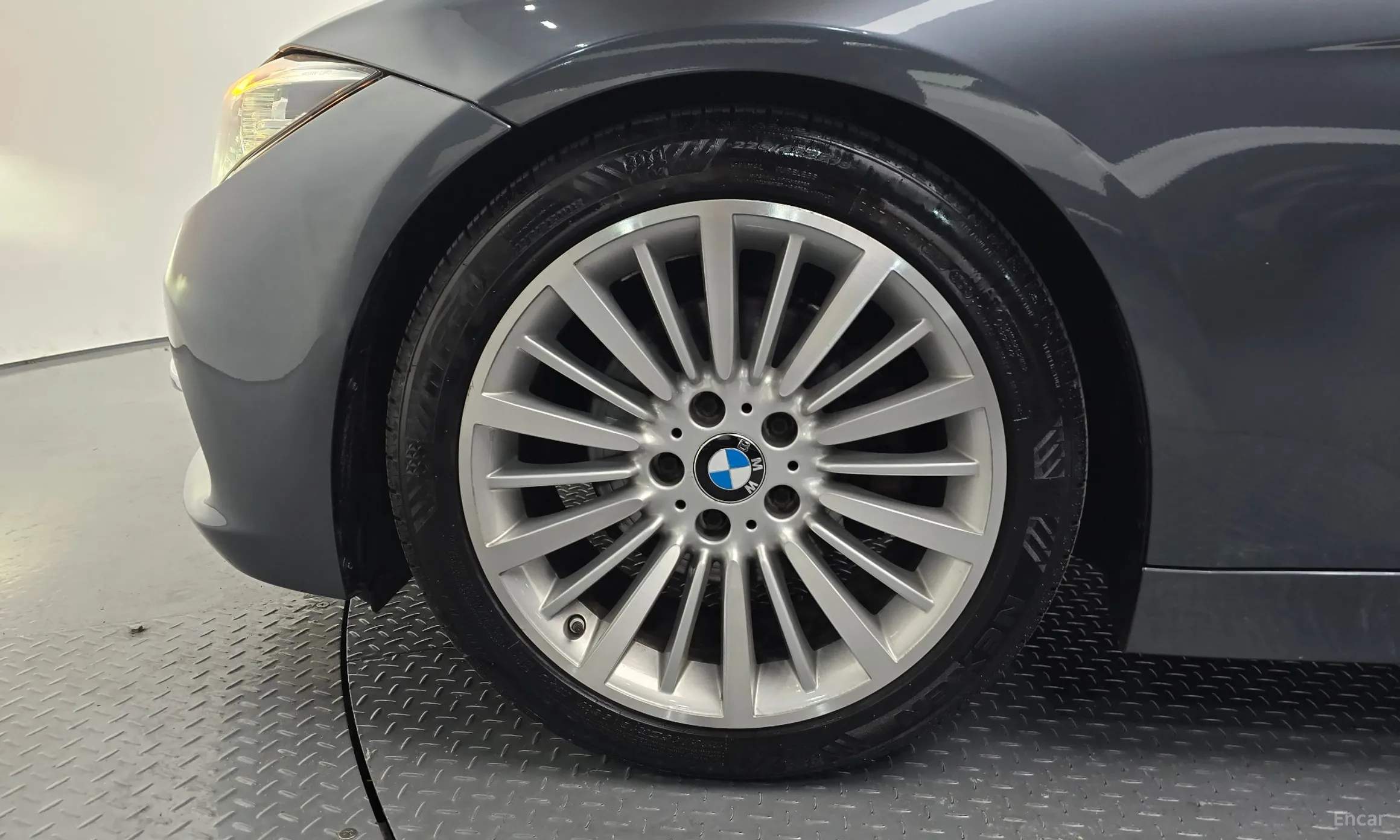 BMW 3 Series (F30) превью 5