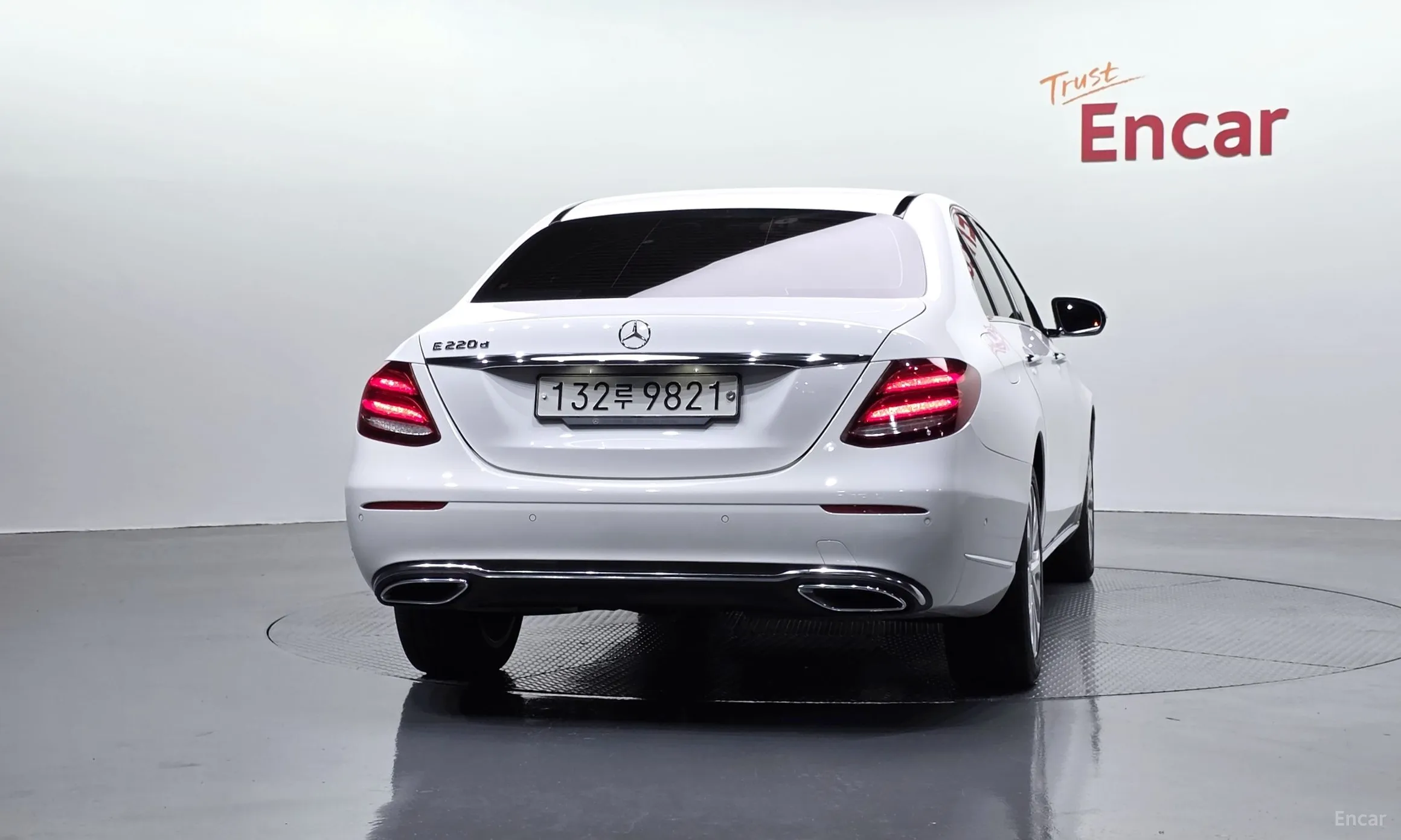 Mercedes Benz E-Class W213 превью 4