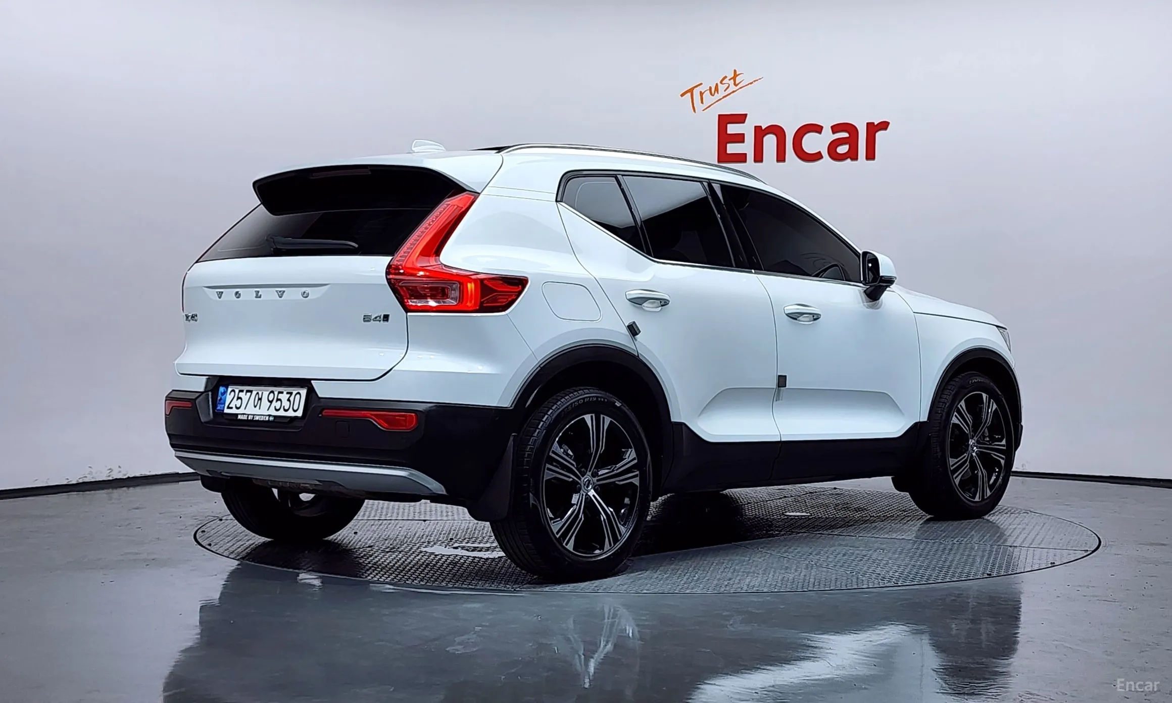 Volvo XC40 превью 2
