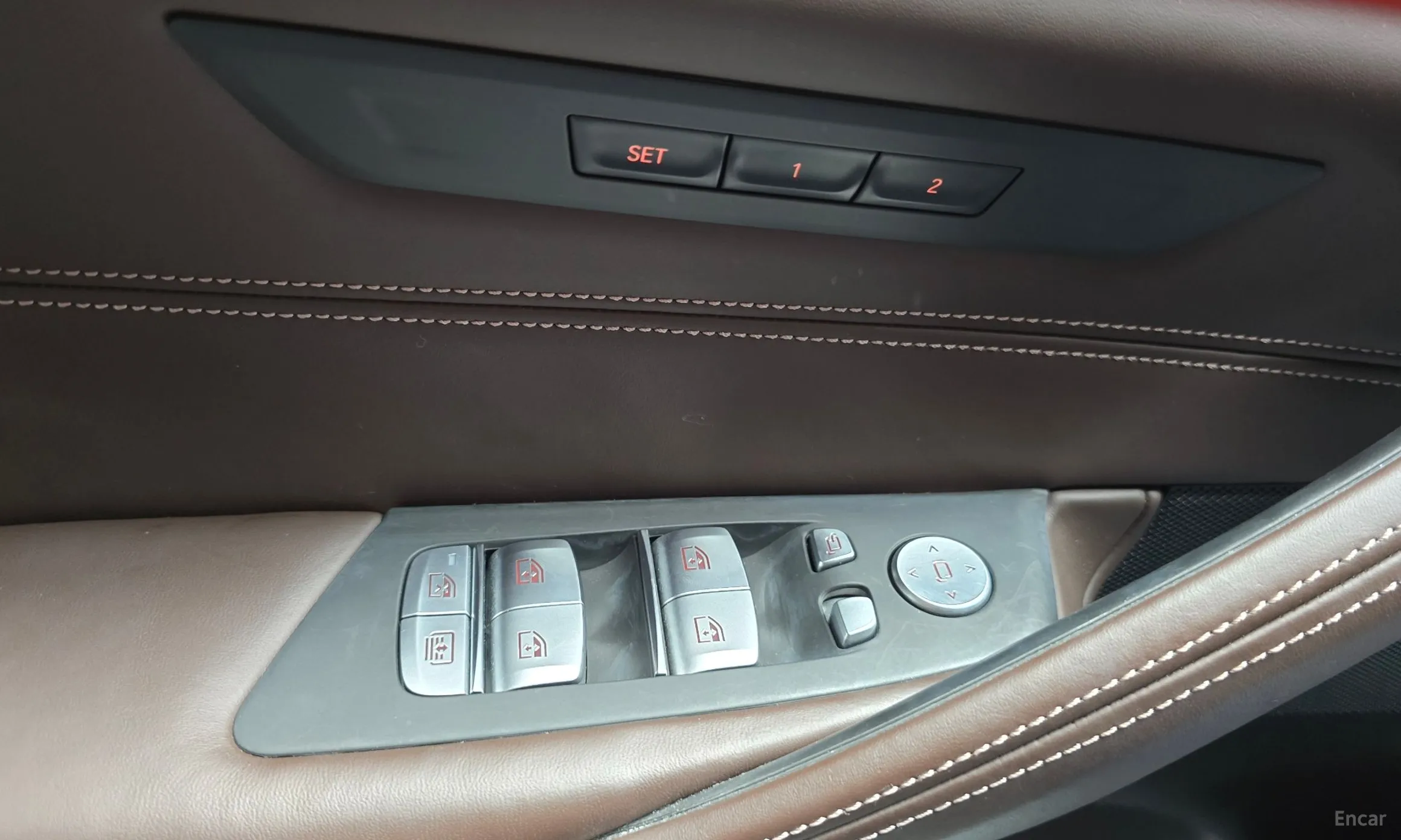 BMW 5 Series (G30) превью 14