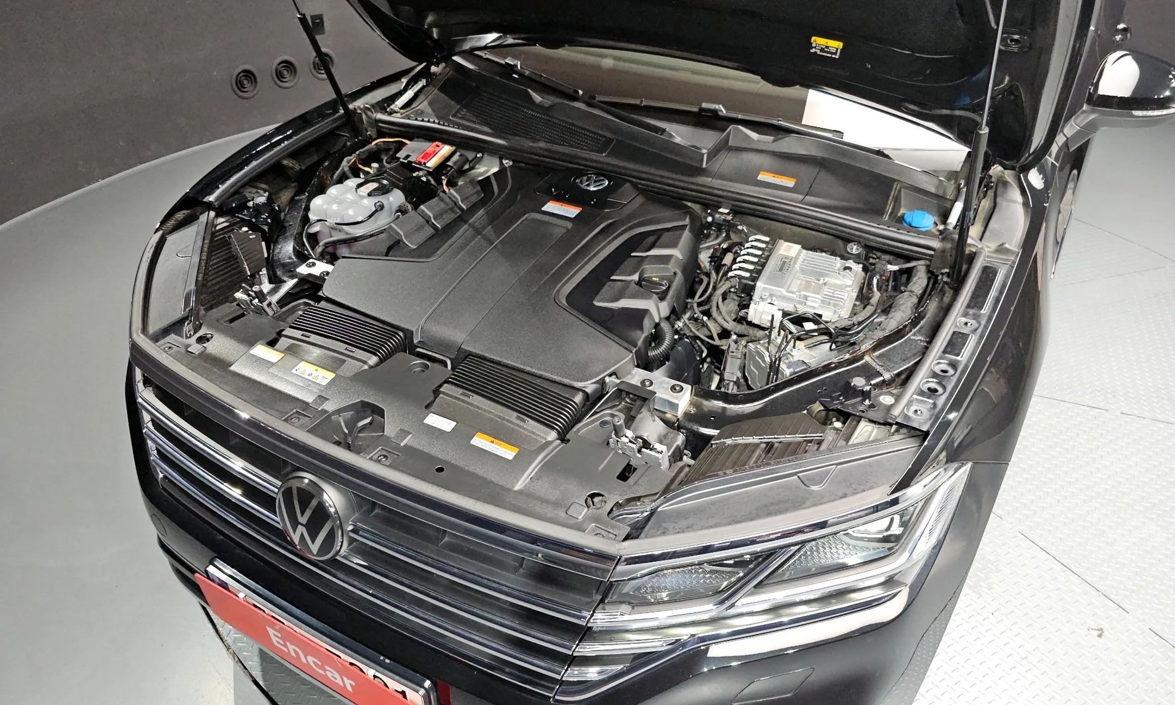 Volkswagen Touareg 3rd Generation превью 6