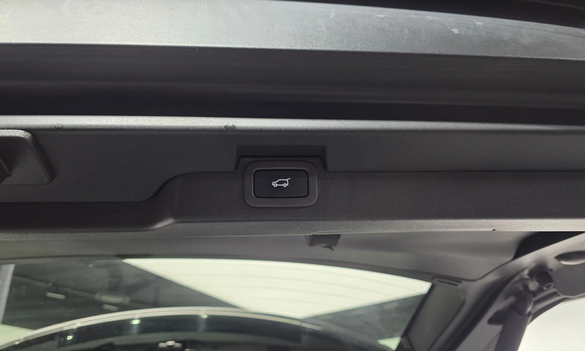 Land Rover Discovery 5 превью 16