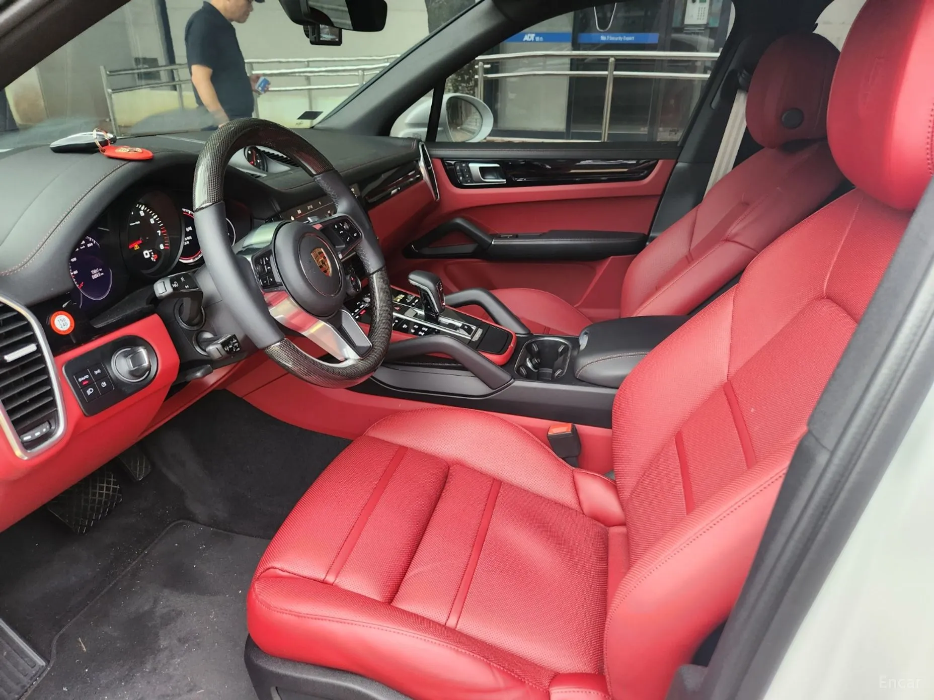 Porsche Cayenne (PO536) превью 7