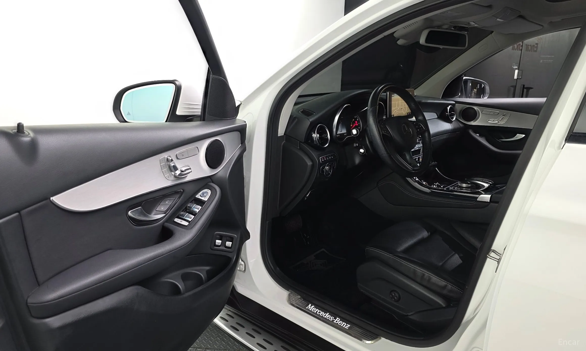 Mercedes Benz GLC-Class X253 превью 10