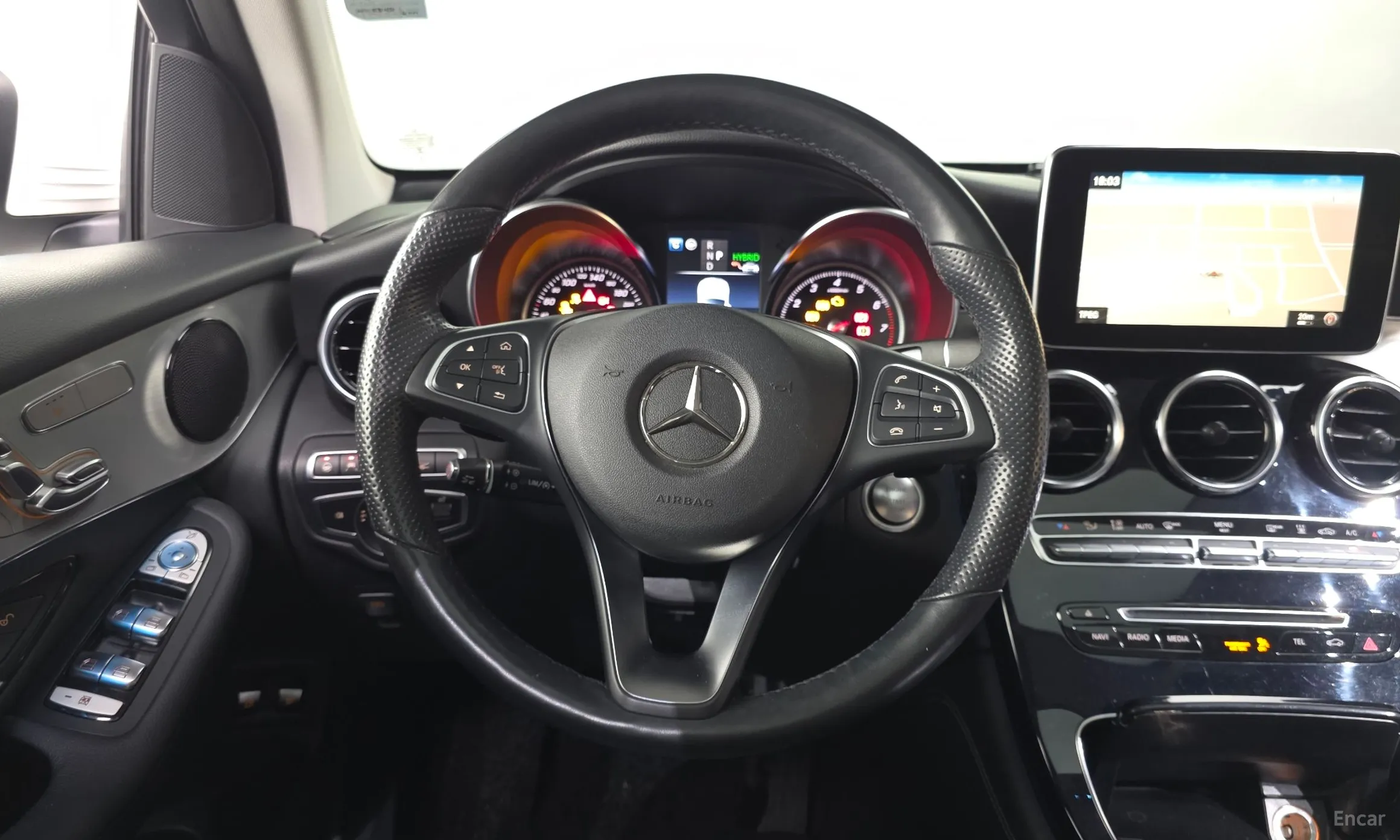 Mercedes Benz GLC-Class X253 превью 13