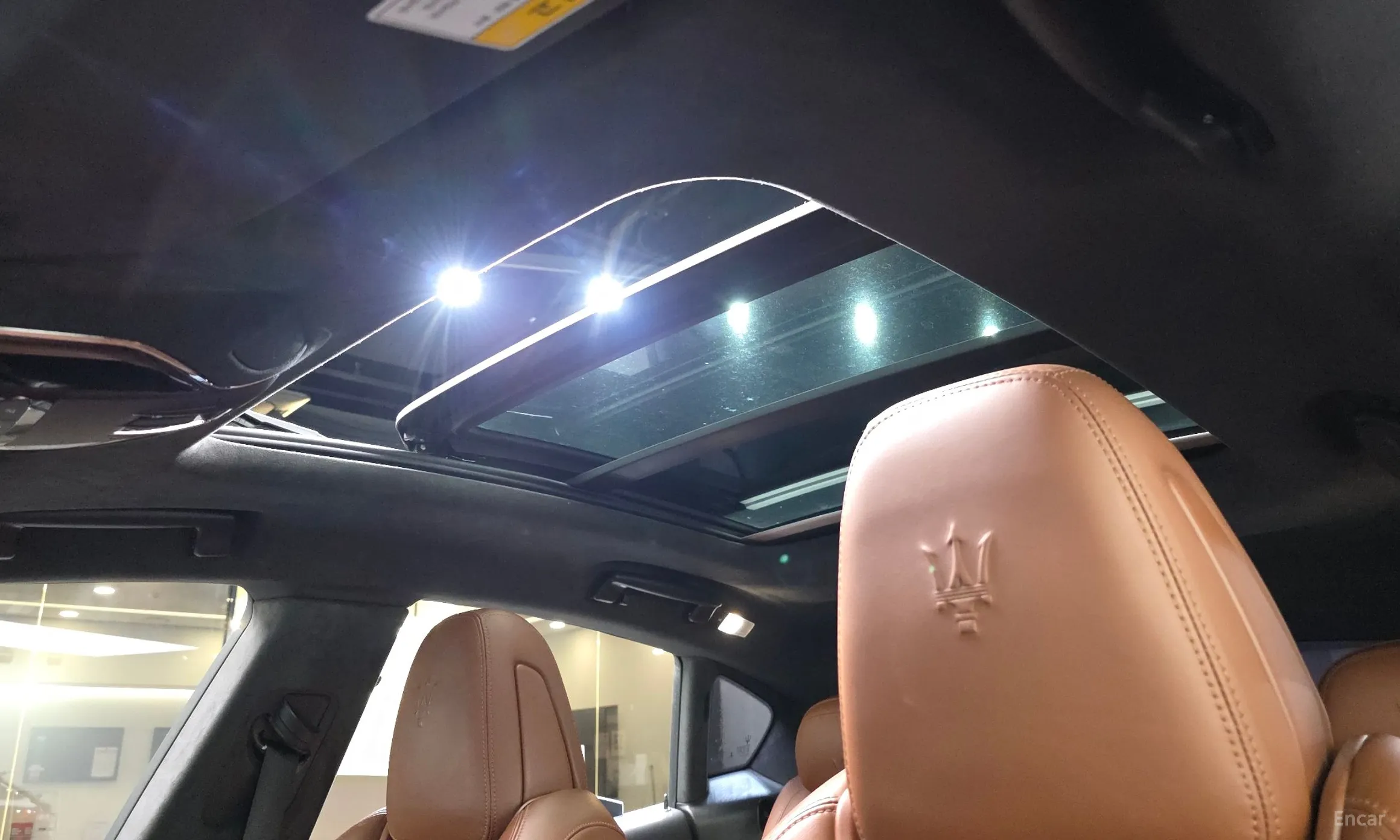 Maserati Levante превью 19