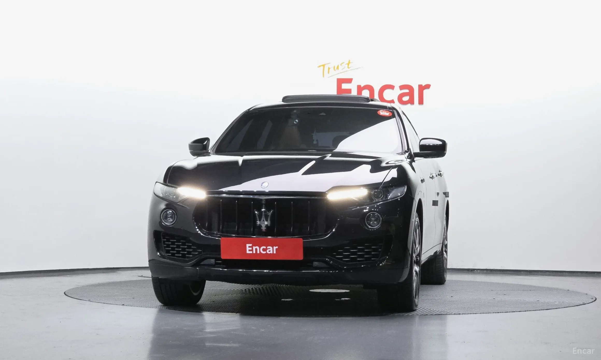 Maserati Levante превью 3