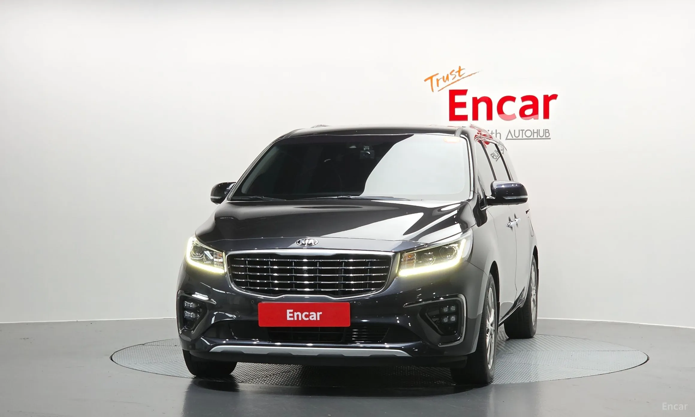 Kia Carnival превью 3