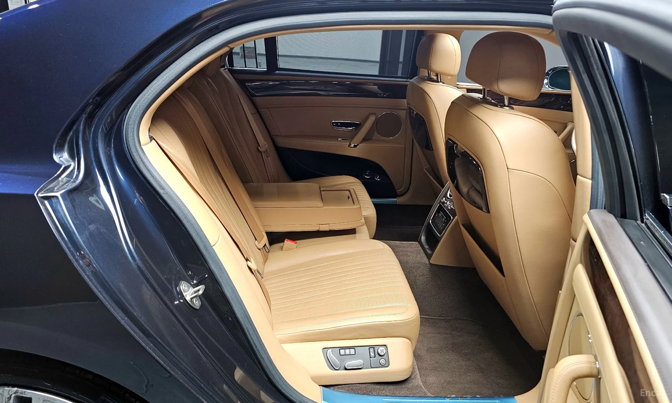 Bentley Flying Spur 2nd Generation превью 11