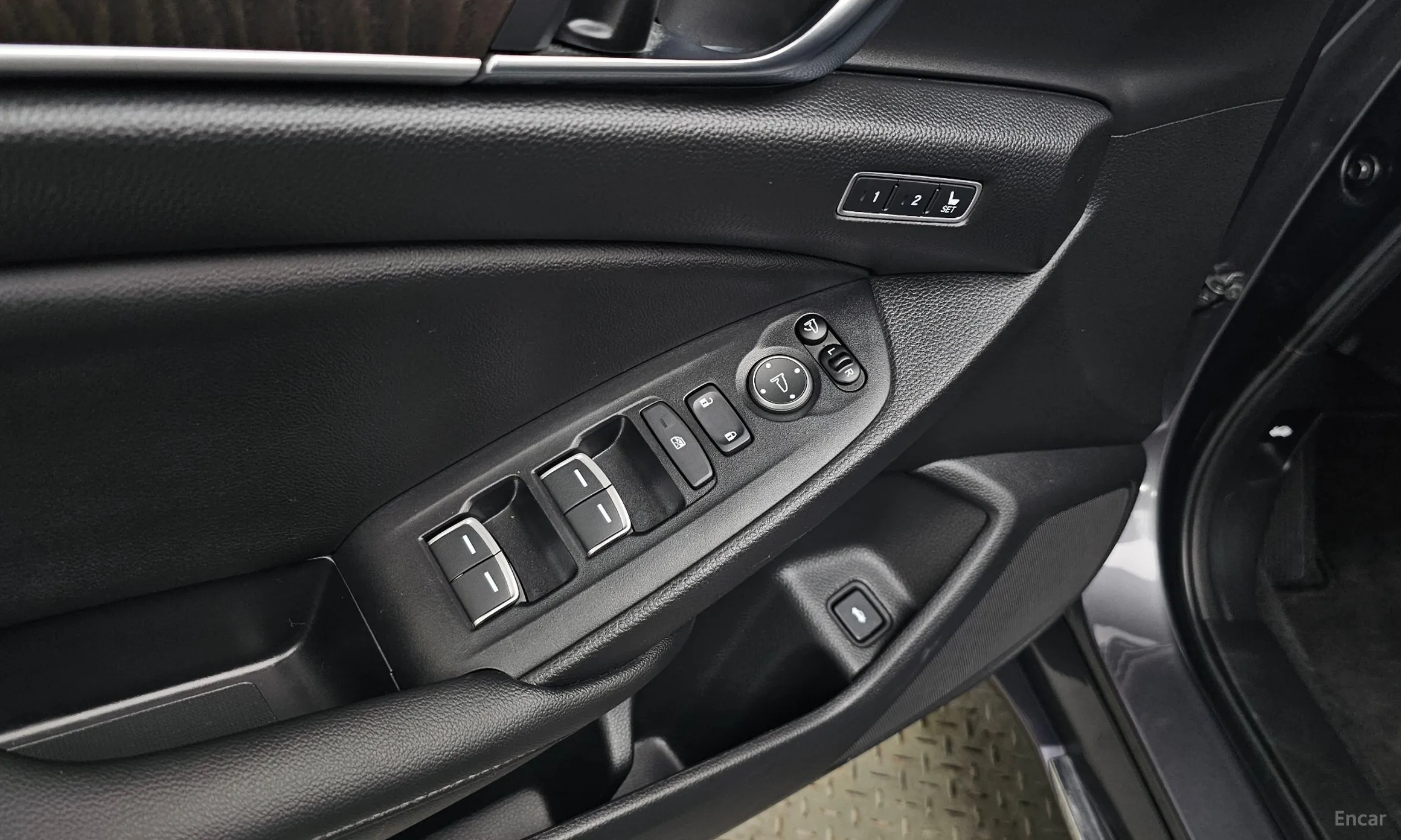 Honda Accord 10th Generation превью 17
