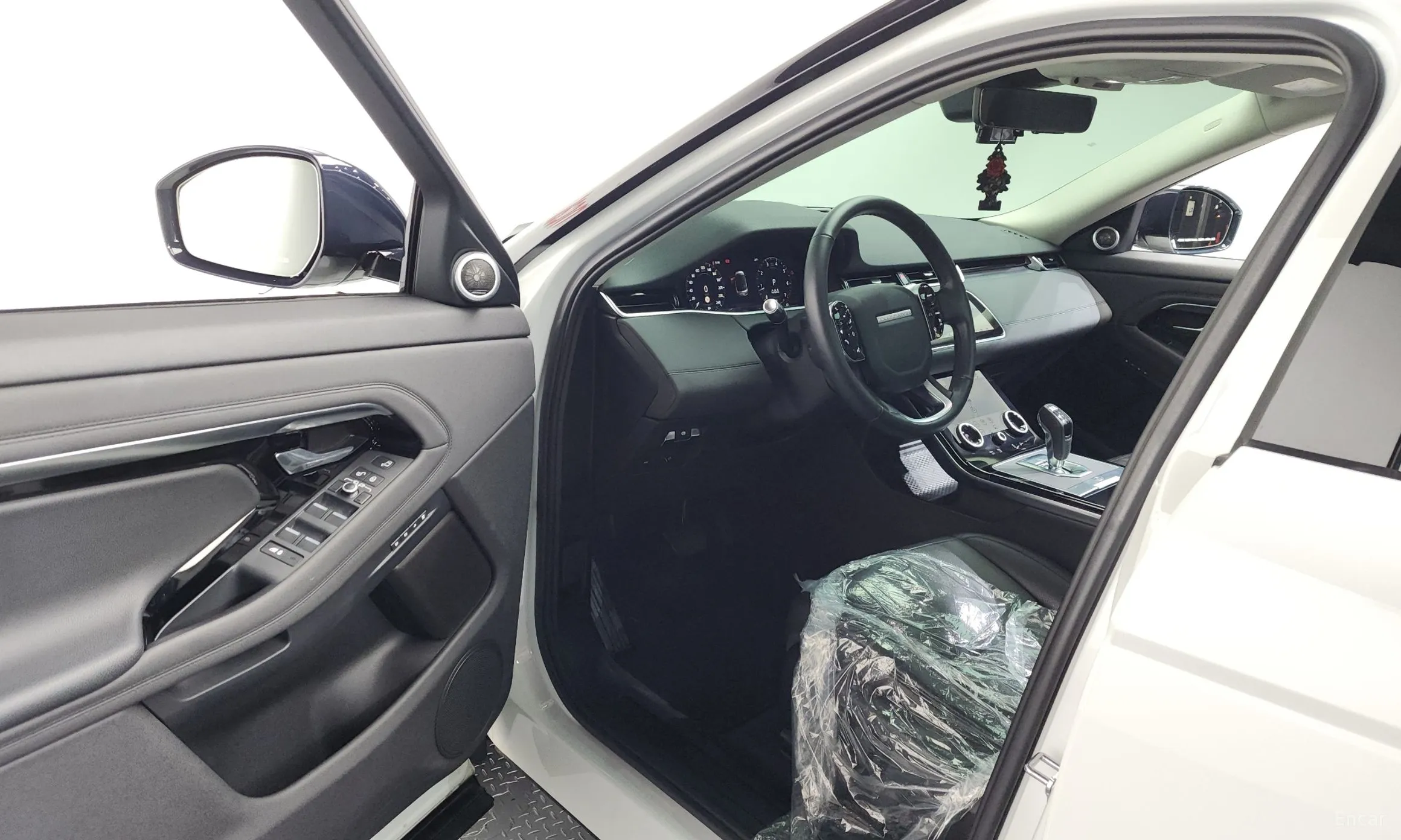 Land Rover Range Rover Evoque 2nd Generation превью 10