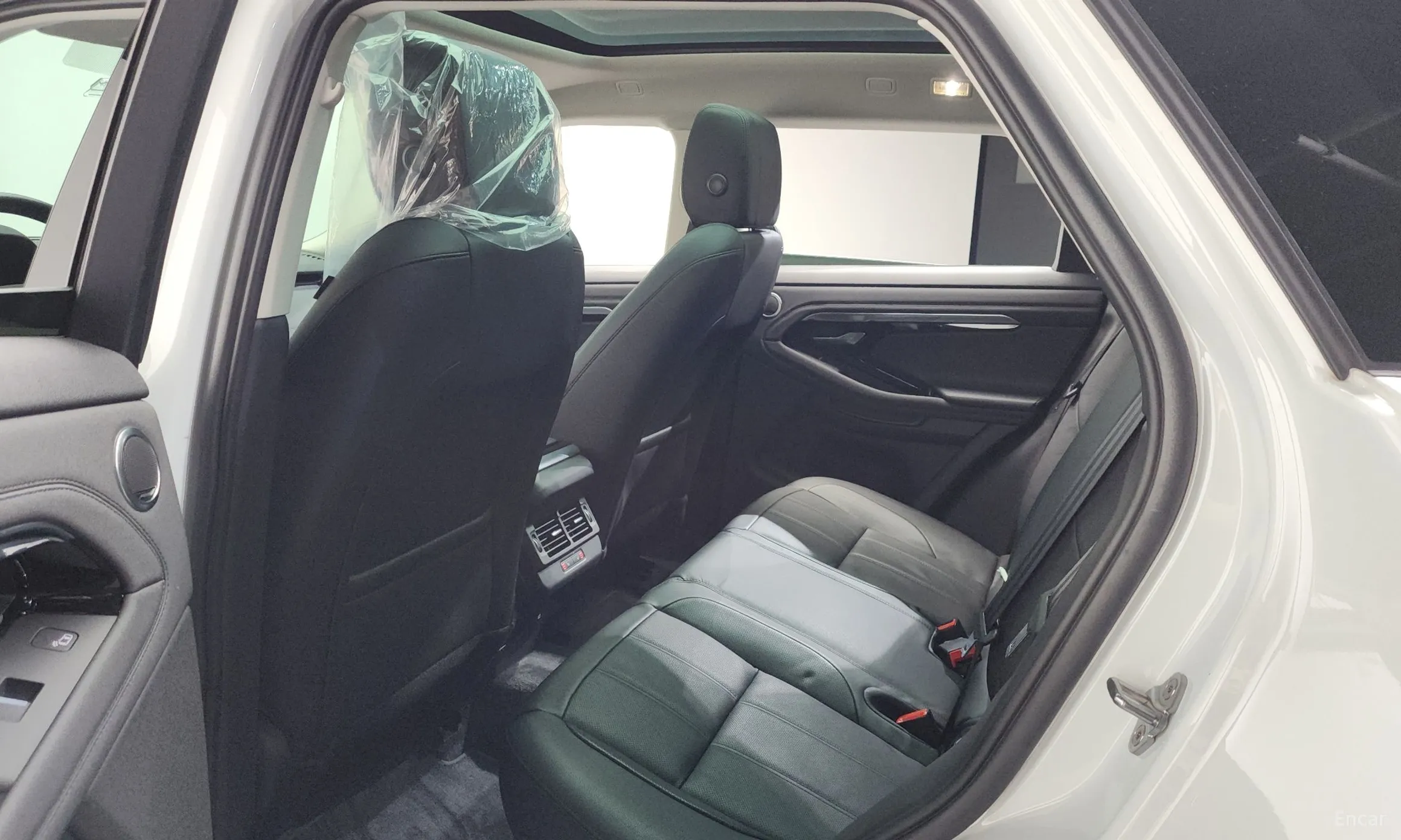 Land Rover Range Rover Evoque 2nd Generation превью 11