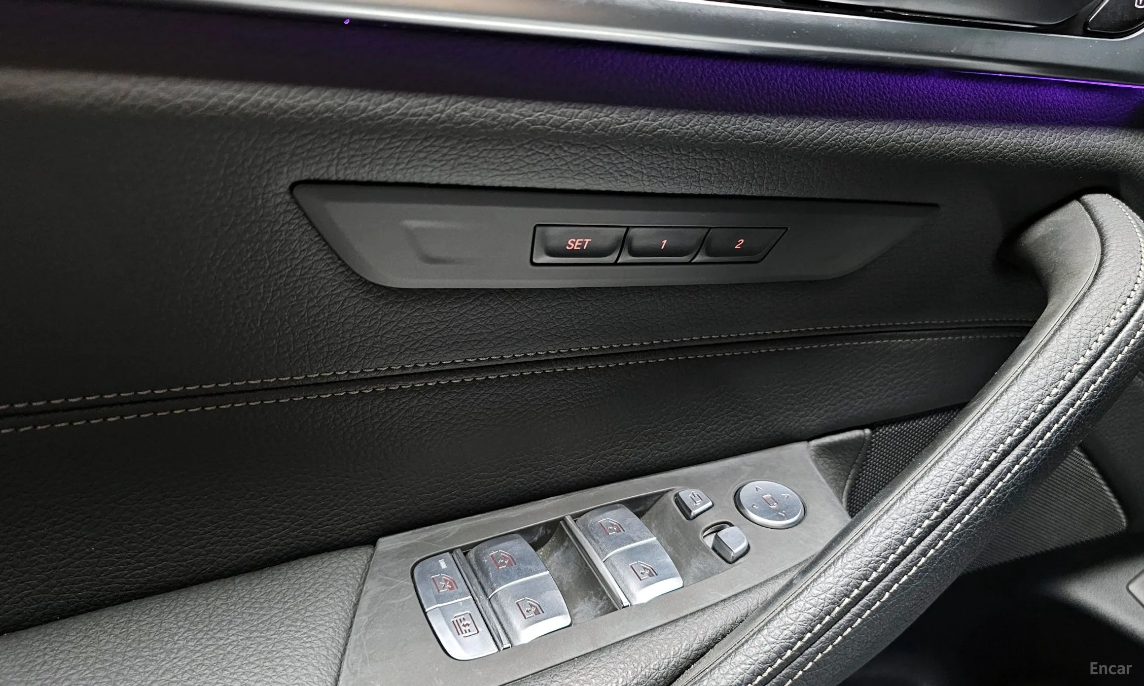 BMW 5 Series (G30) превью 20