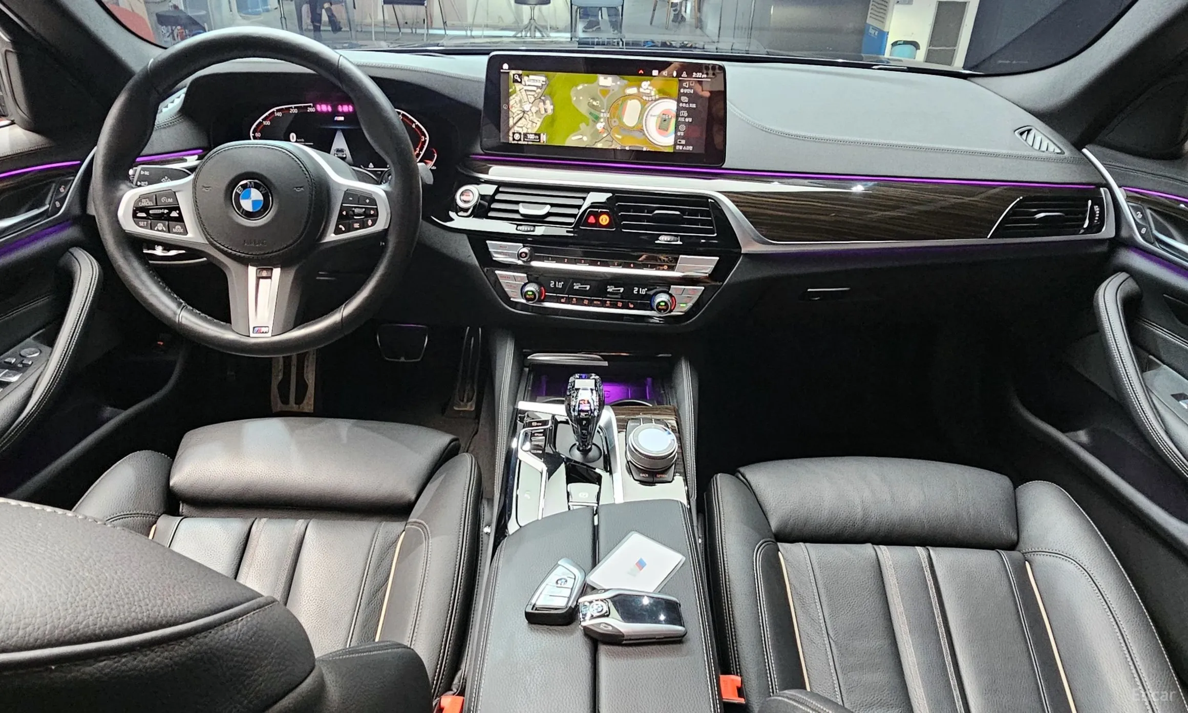 BMW 5 Series (G30) превью 7