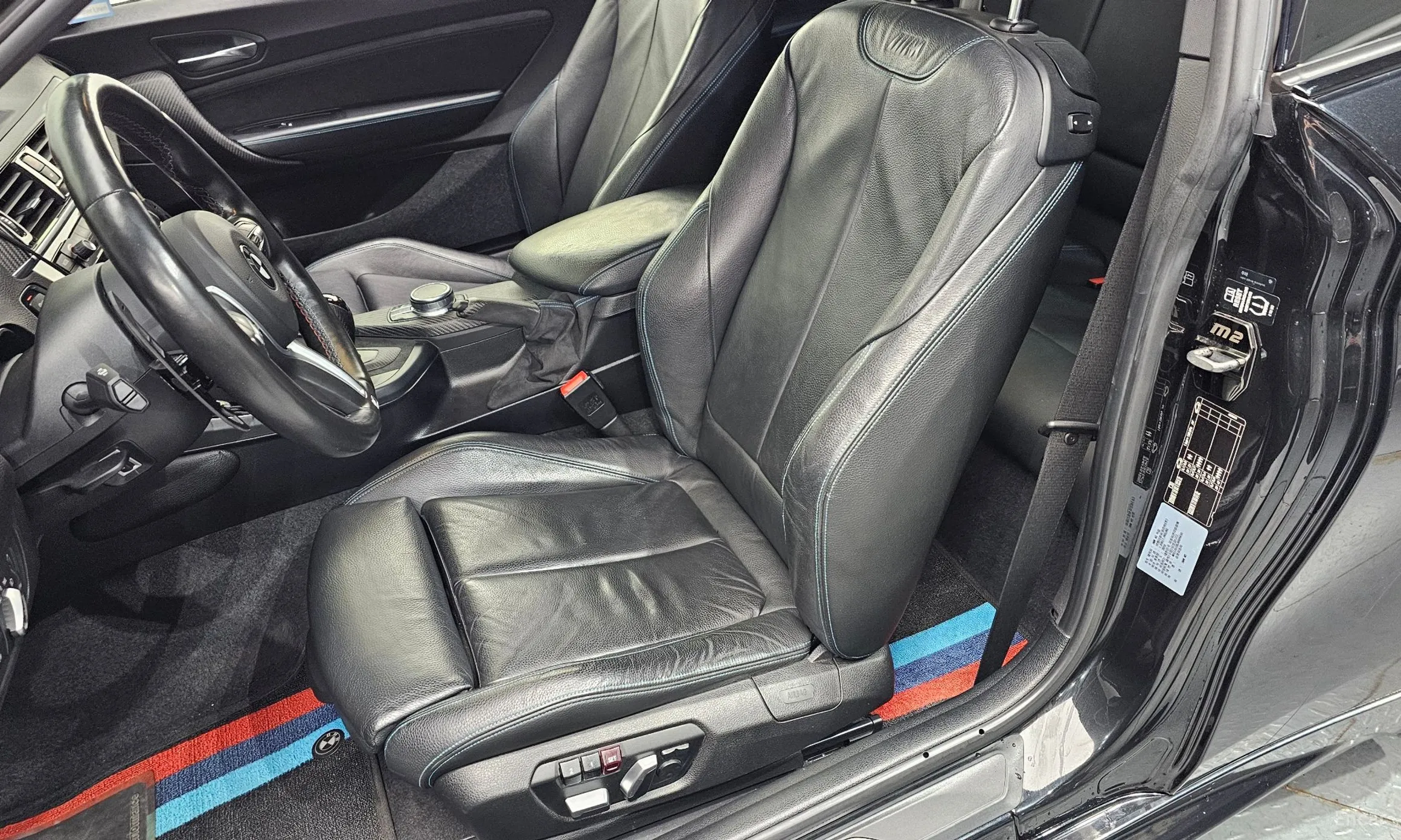 BMW M2 (F87) превью 13