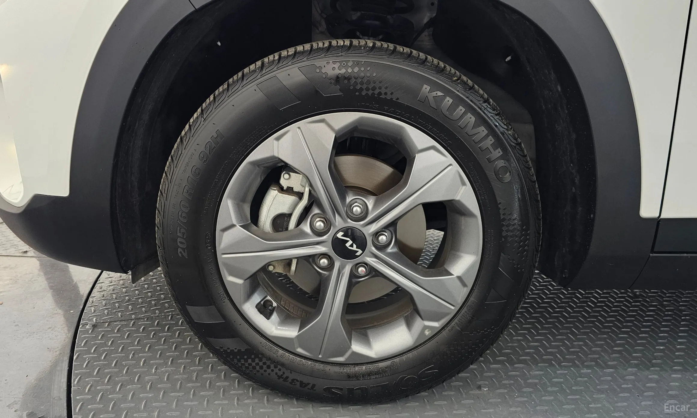 Kia Seltos превью 5