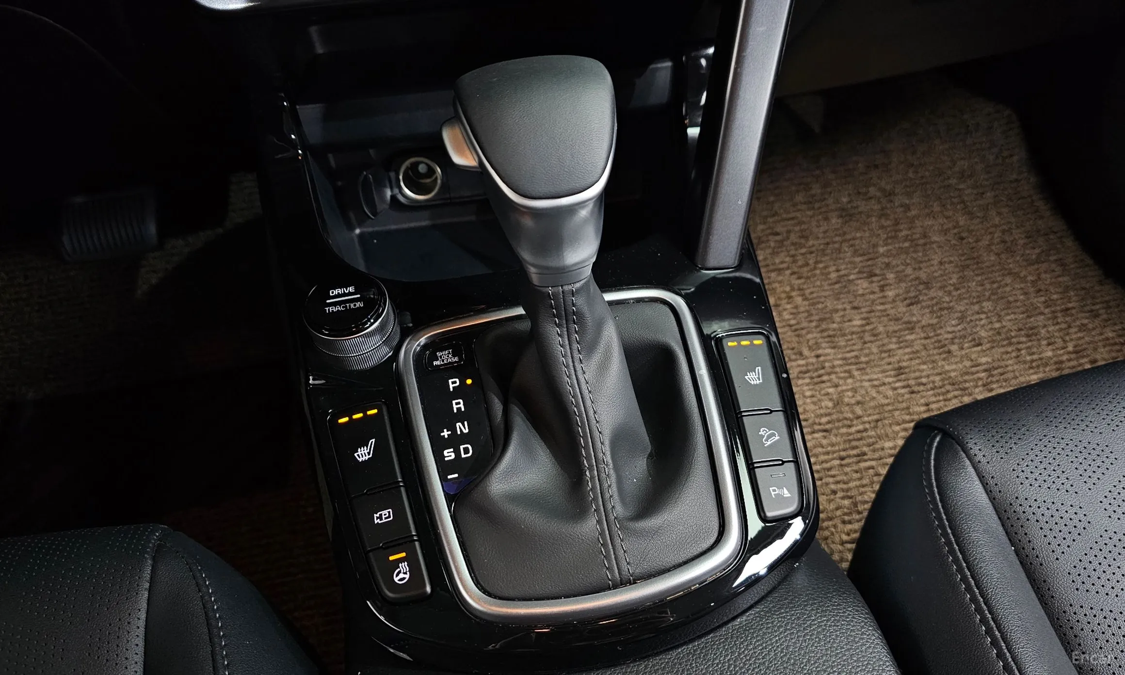 Kia Seltos превью 9