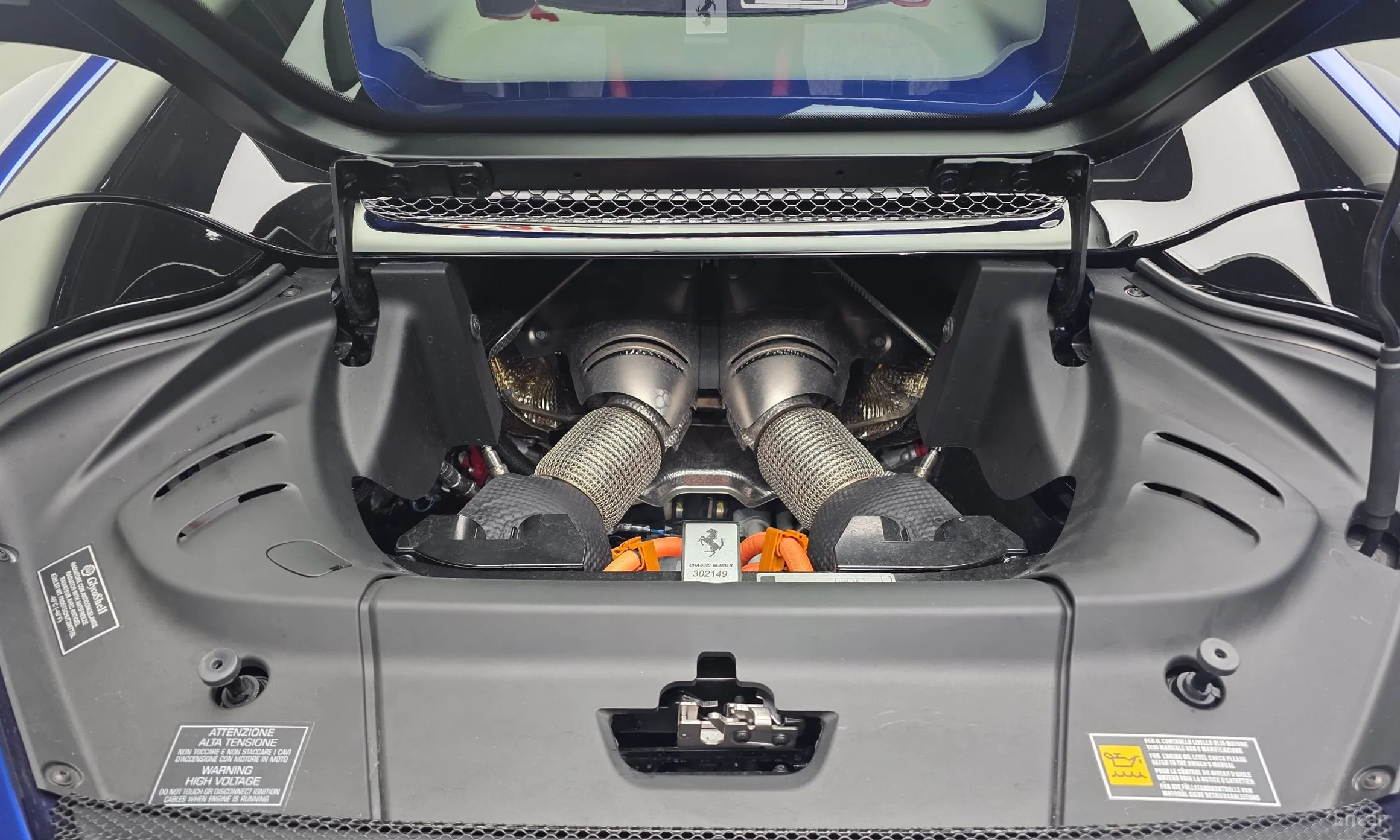 Ferrari 296 GTS превью 6