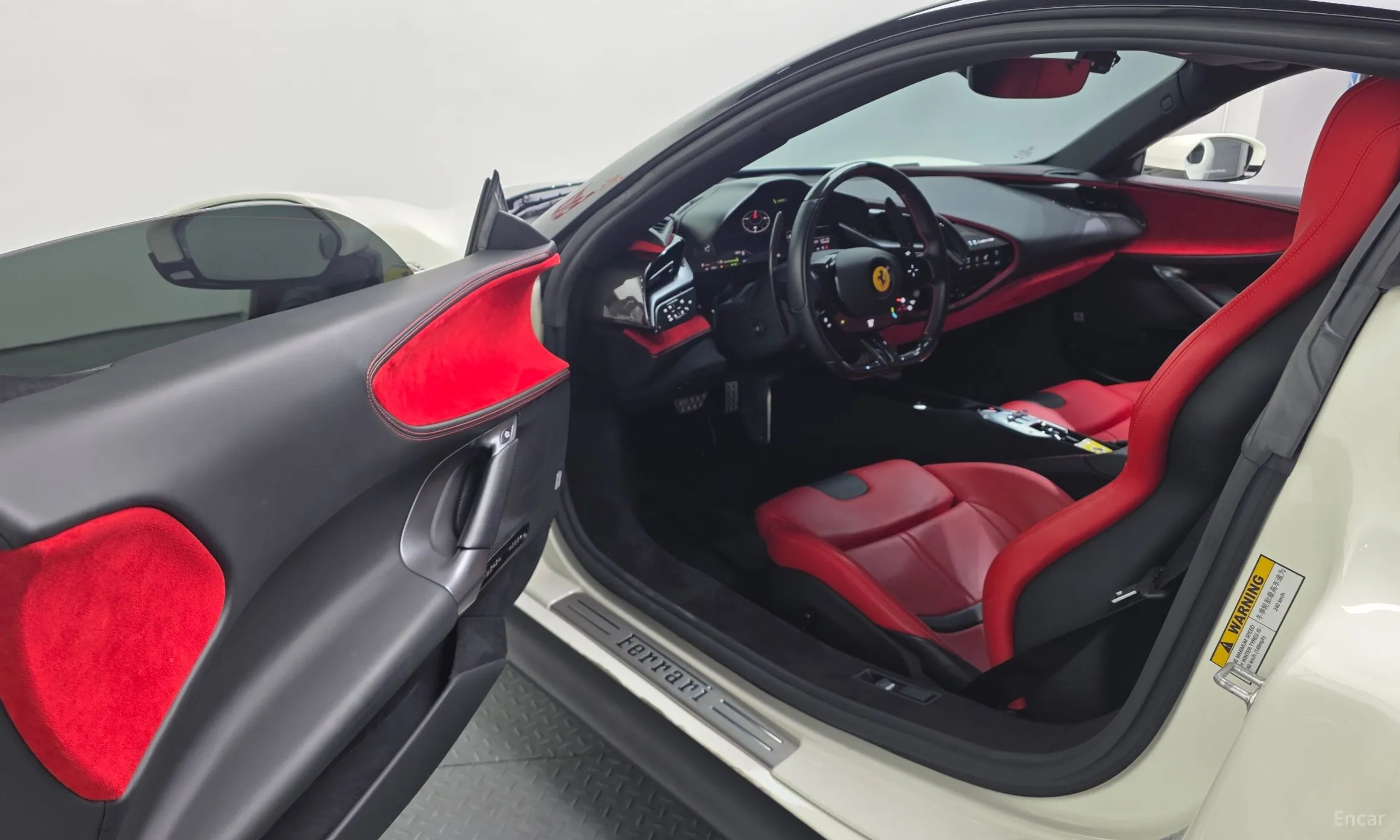 Ferrari SF90 Stradale превью 10
