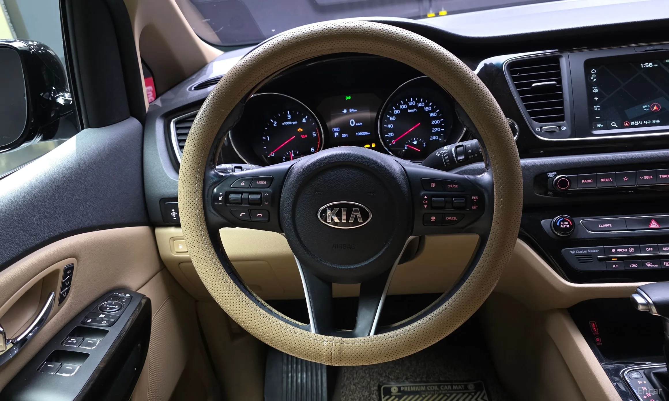 Kia Carnival превью 13