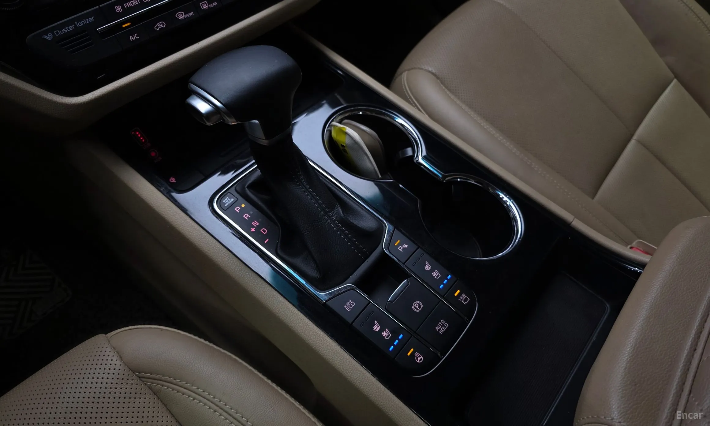 Kia Carnival превью 9