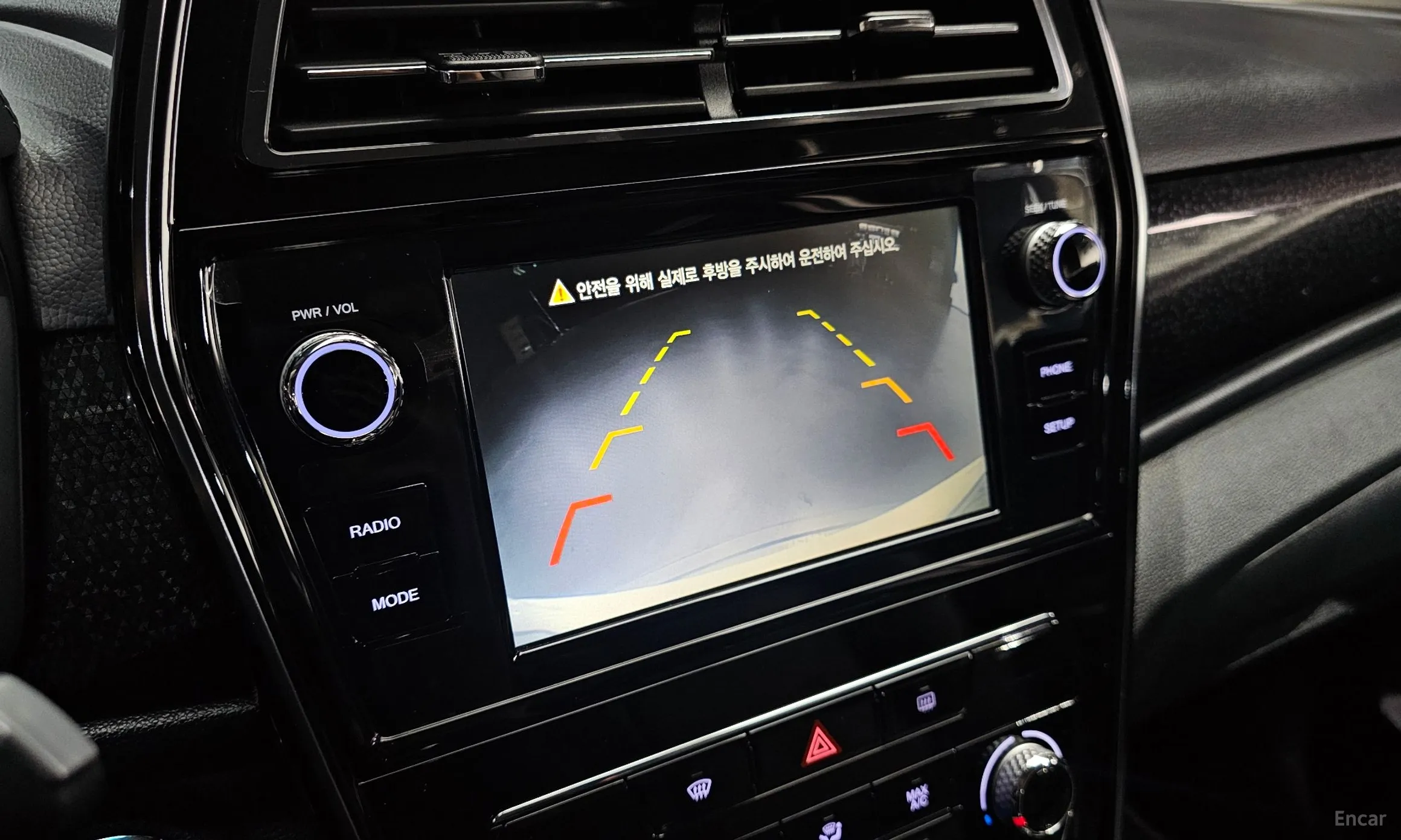 KG Mobility (SsangYong) Berry New Tivoli превью 15