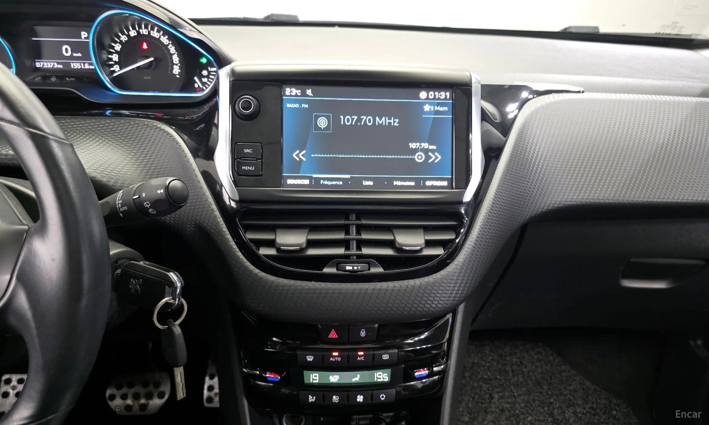 Peugeot 2008. превью 14