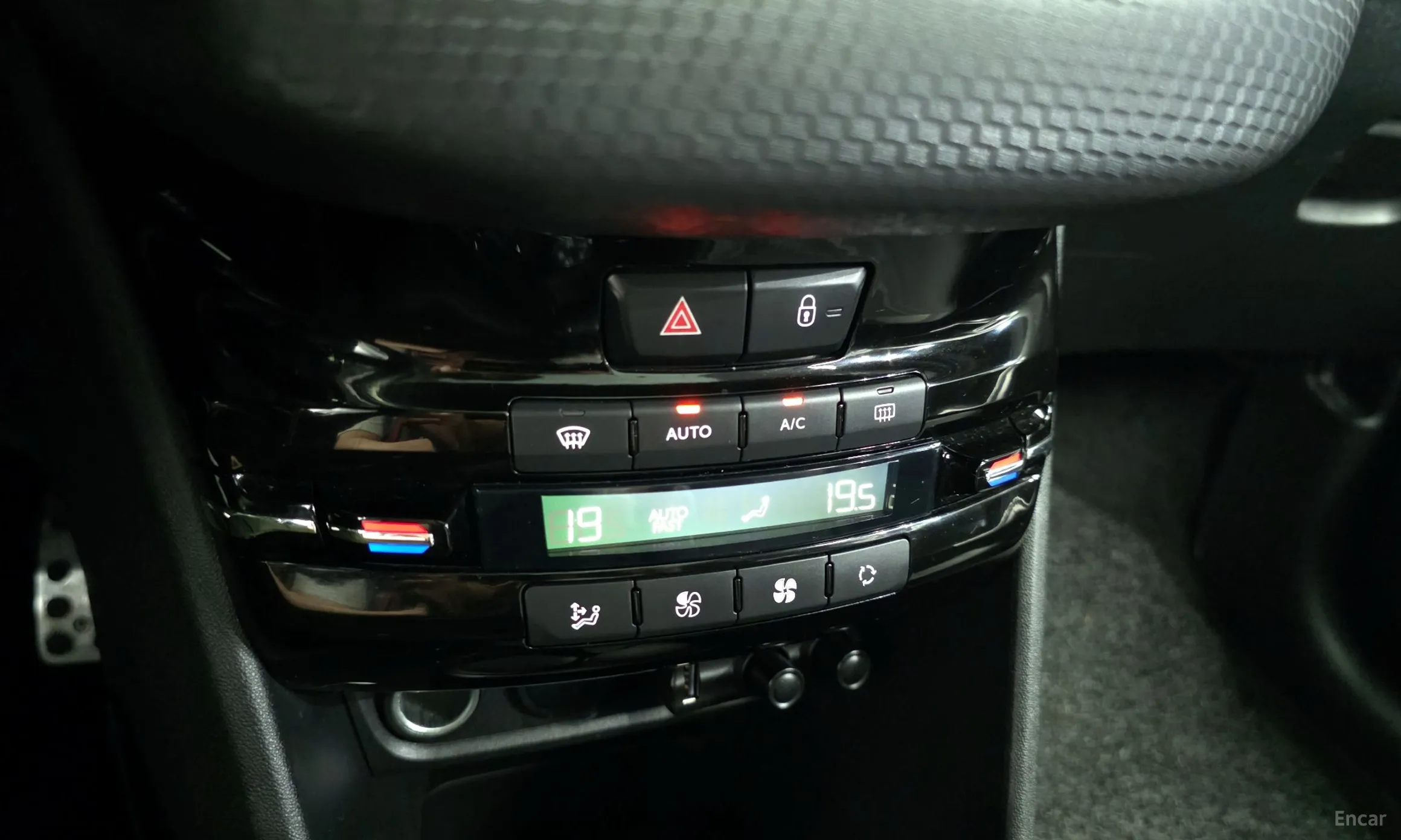 Peugeot 2008. превью 16