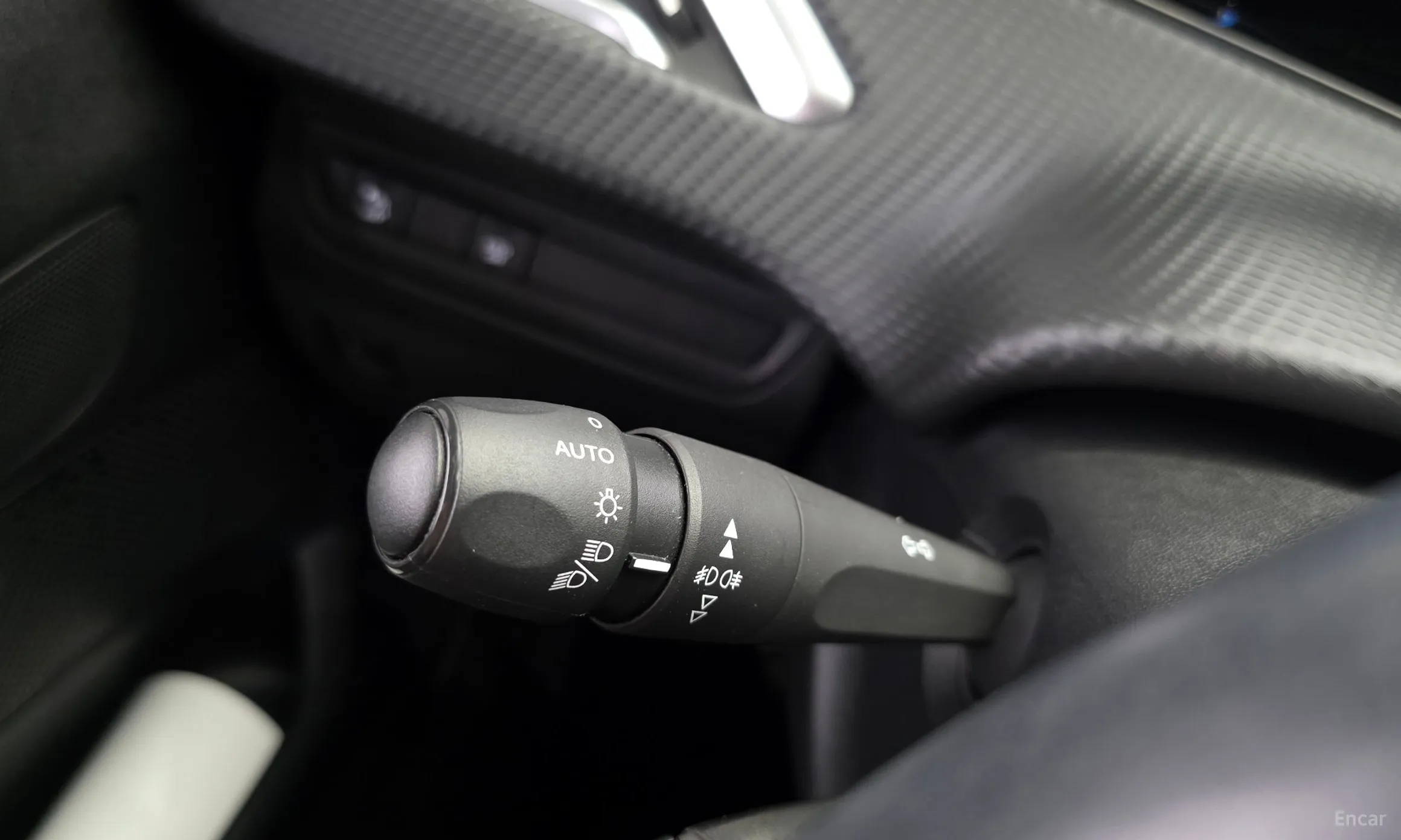 Peugeot 2008. превью 20