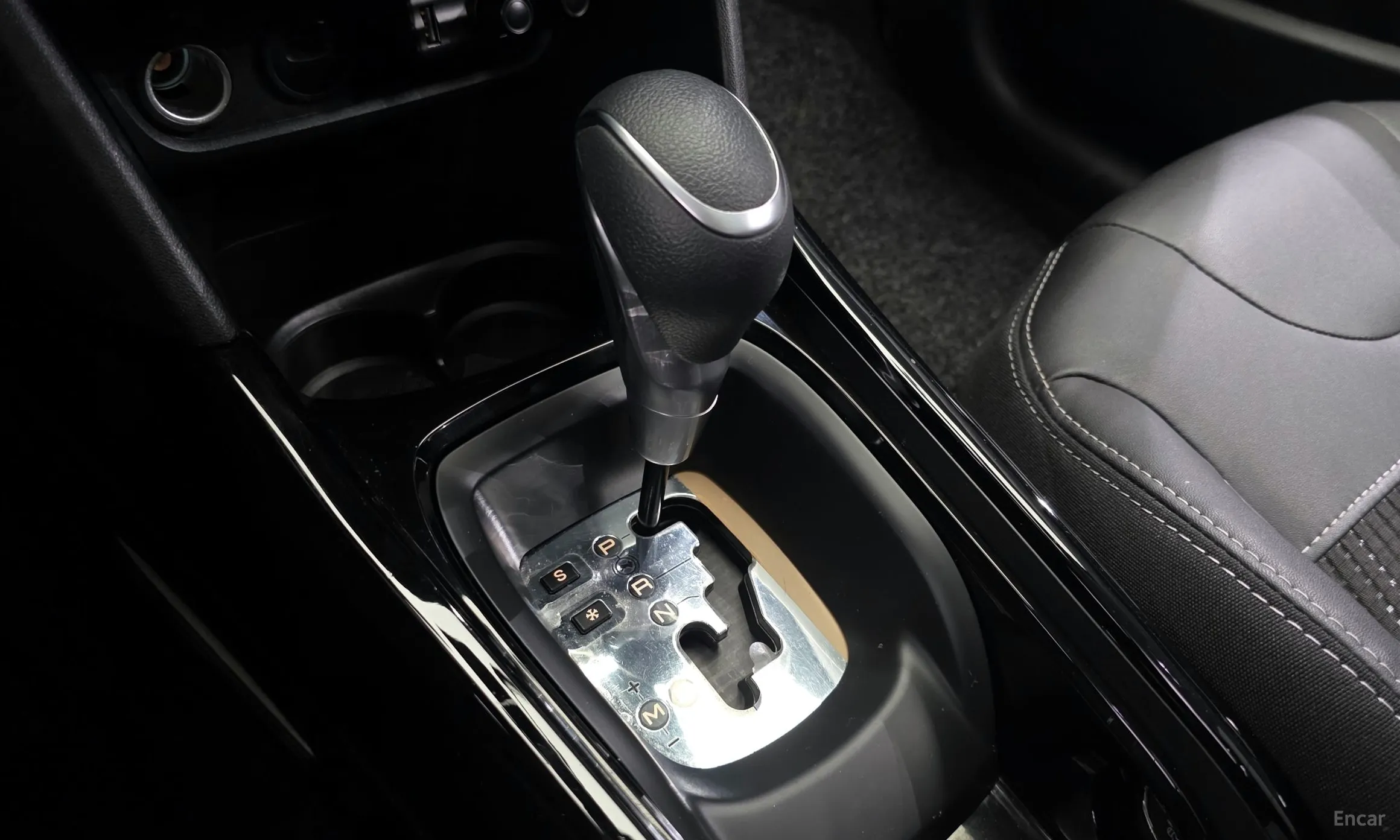 Peugeot 2008. превью 9