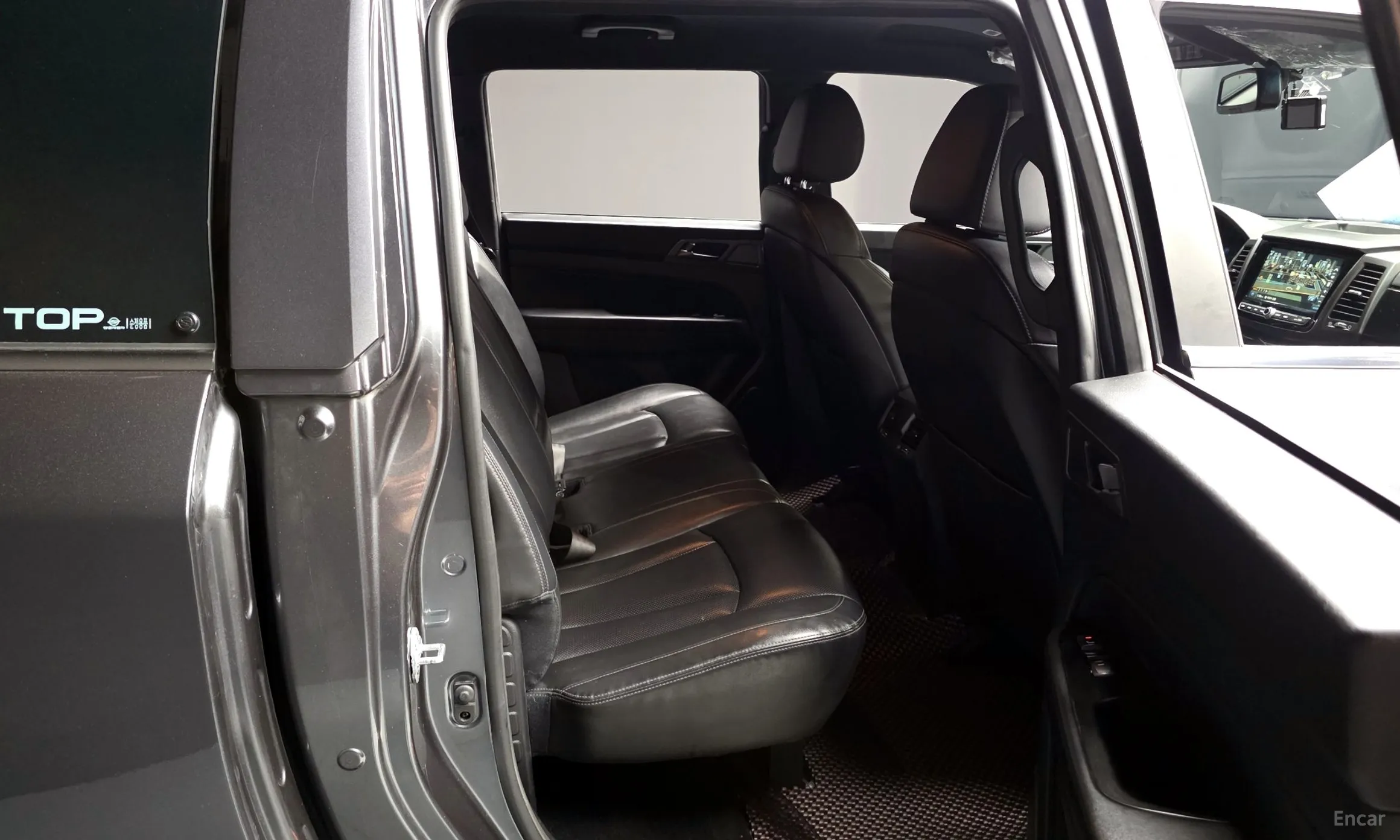 KG Mobility (SsangYong) Rexton Sports превью 12